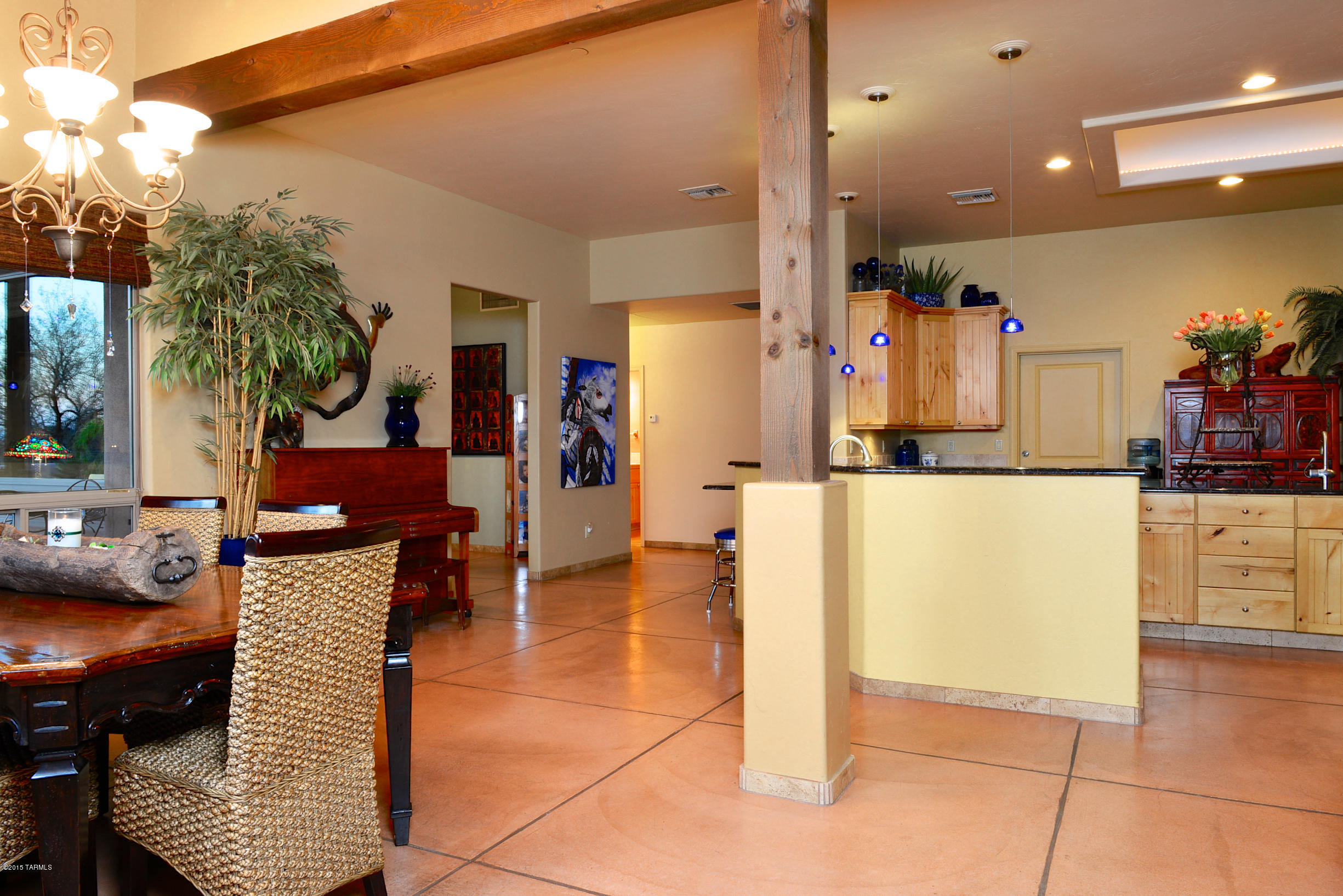 2626 W Desert Splendor Court