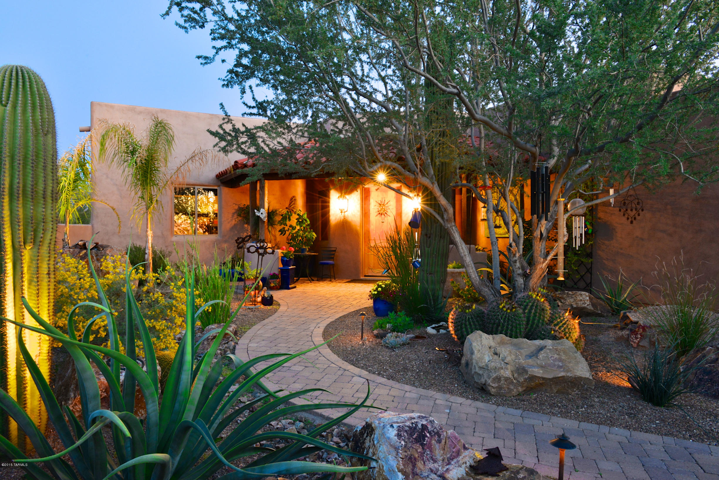 2626 W Desert Splendor Court