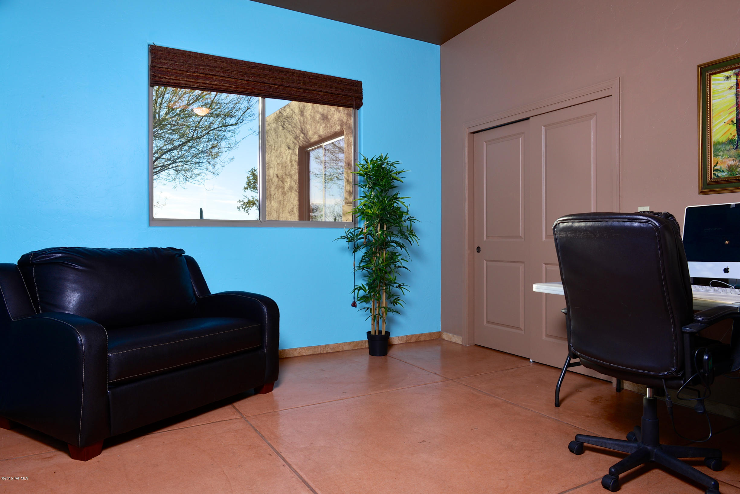 2626 W Desert Splendor Court