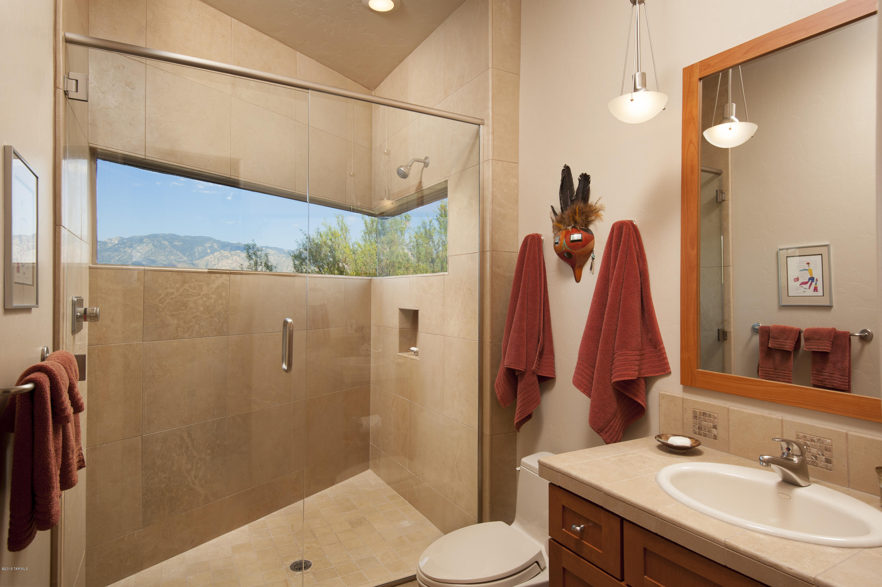 562 W Silhouette Ridge Place