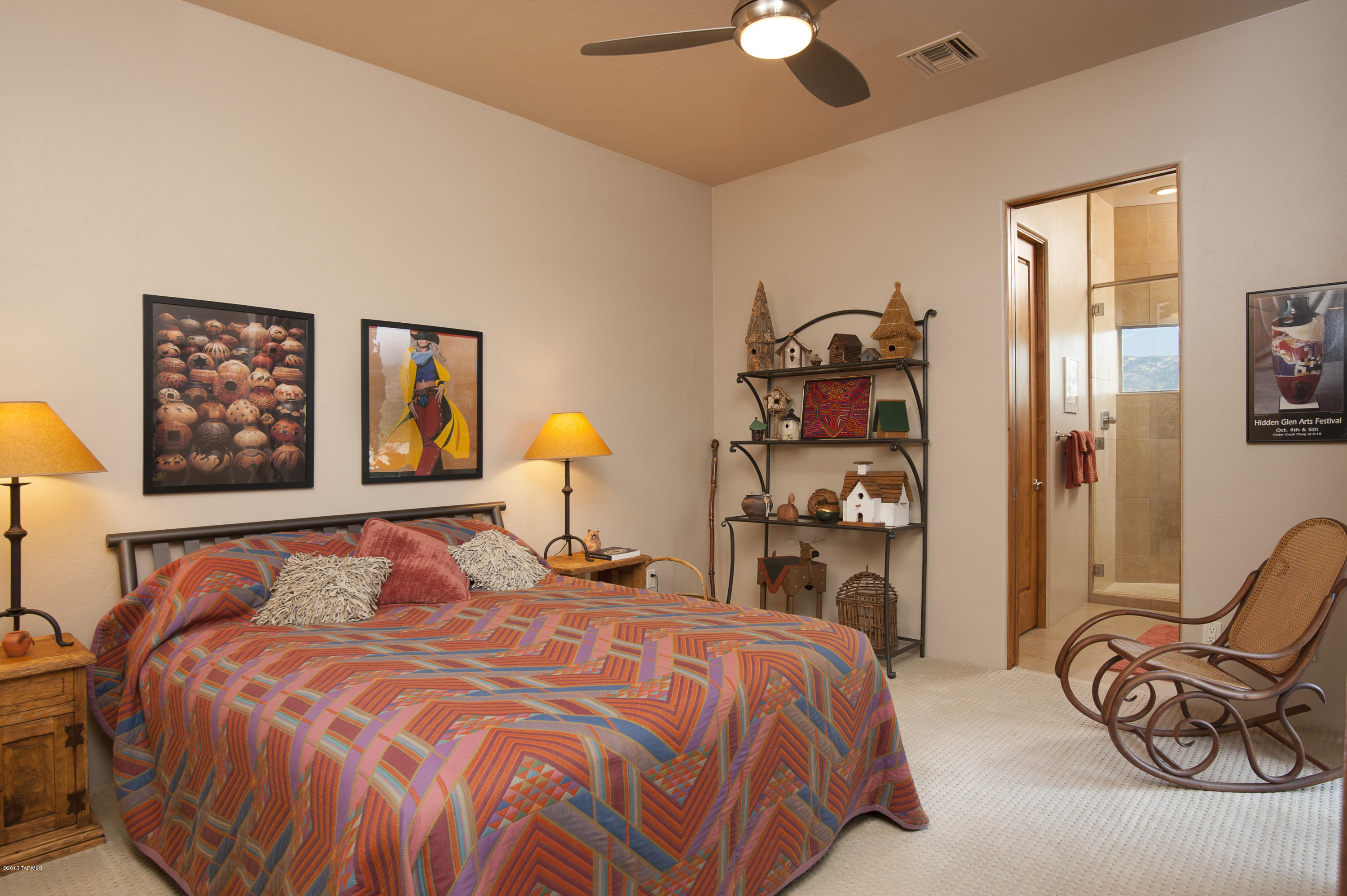 562 W Silhouette Ridge Place