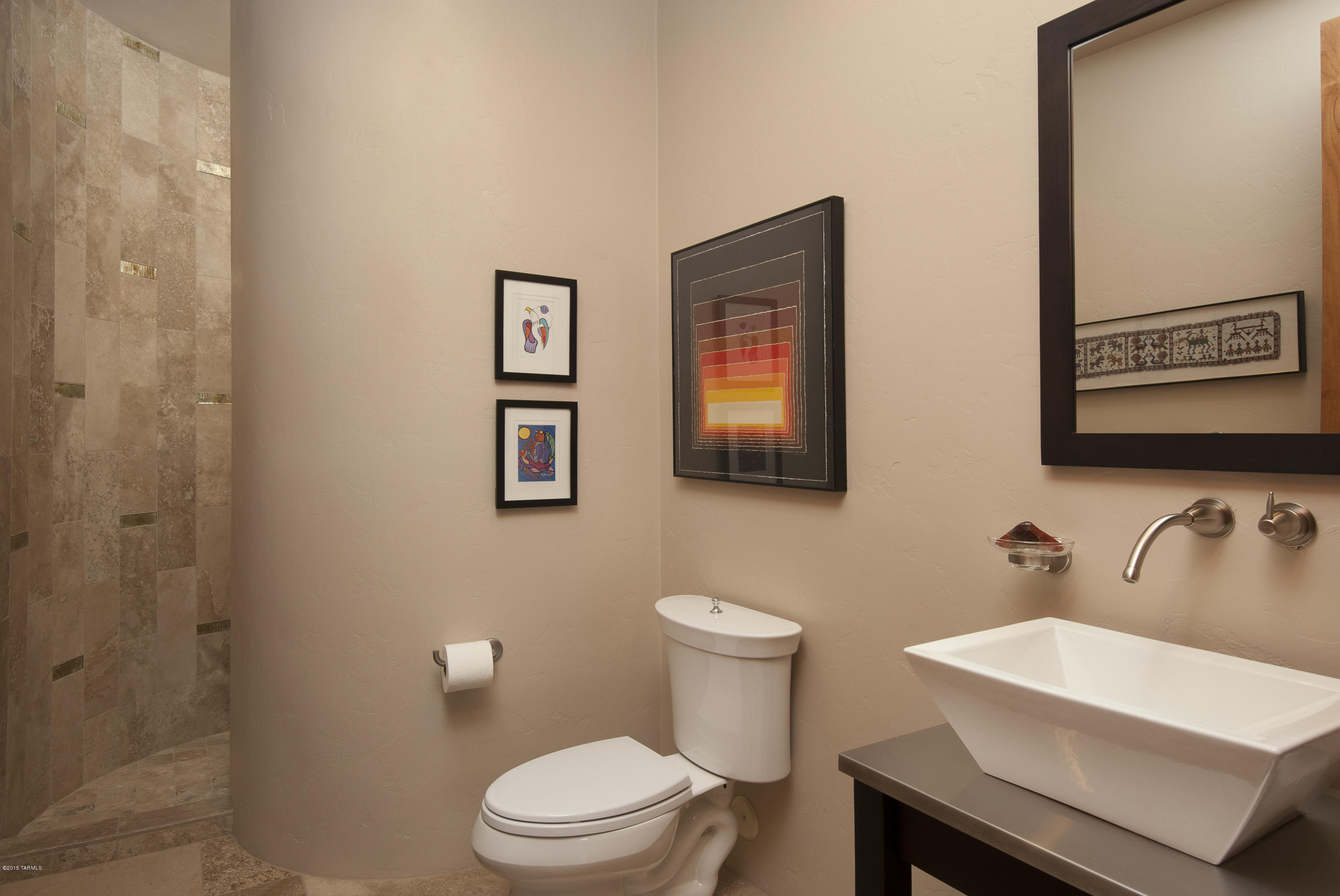 562 W Silhouette Ridge Place