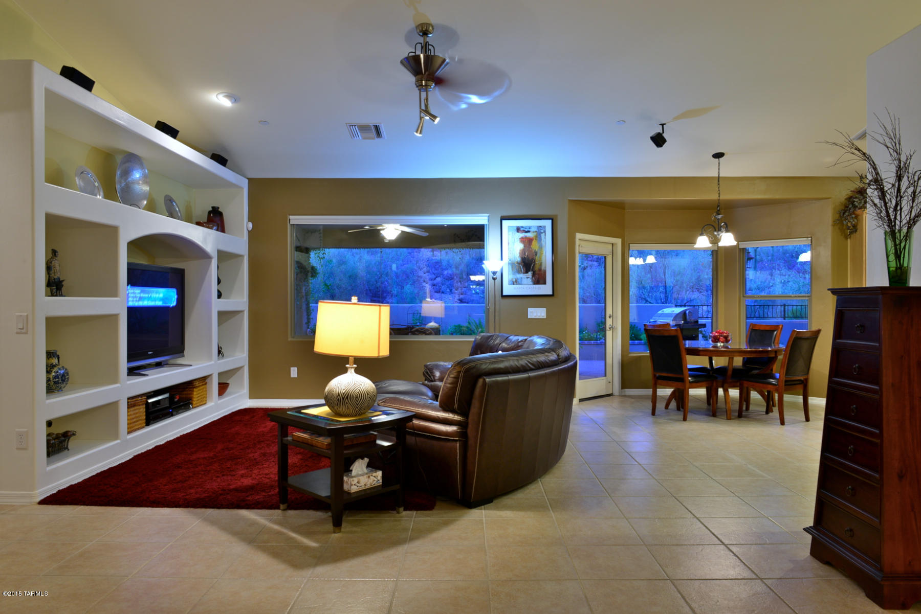 4080 W Bent Saguaro Court