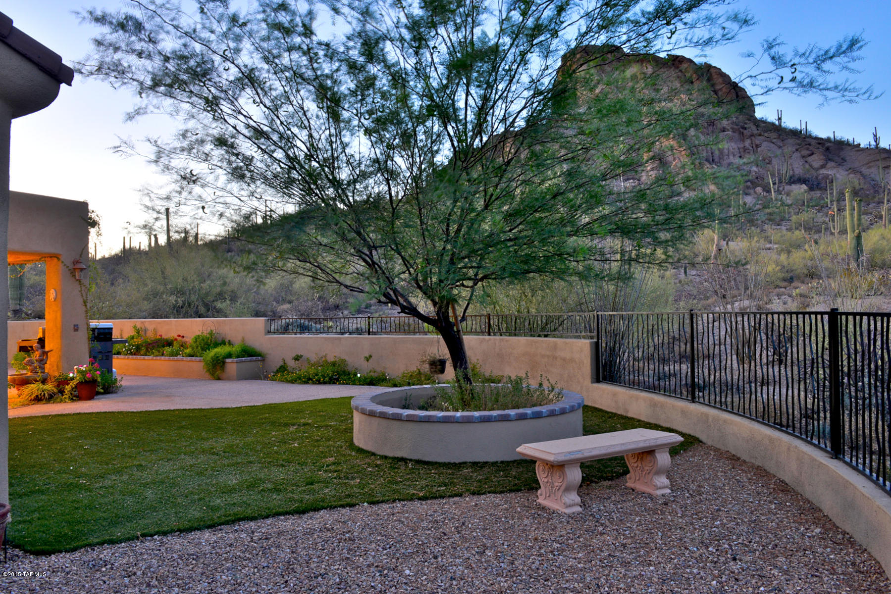 4080 W Bent Saguaro Court
