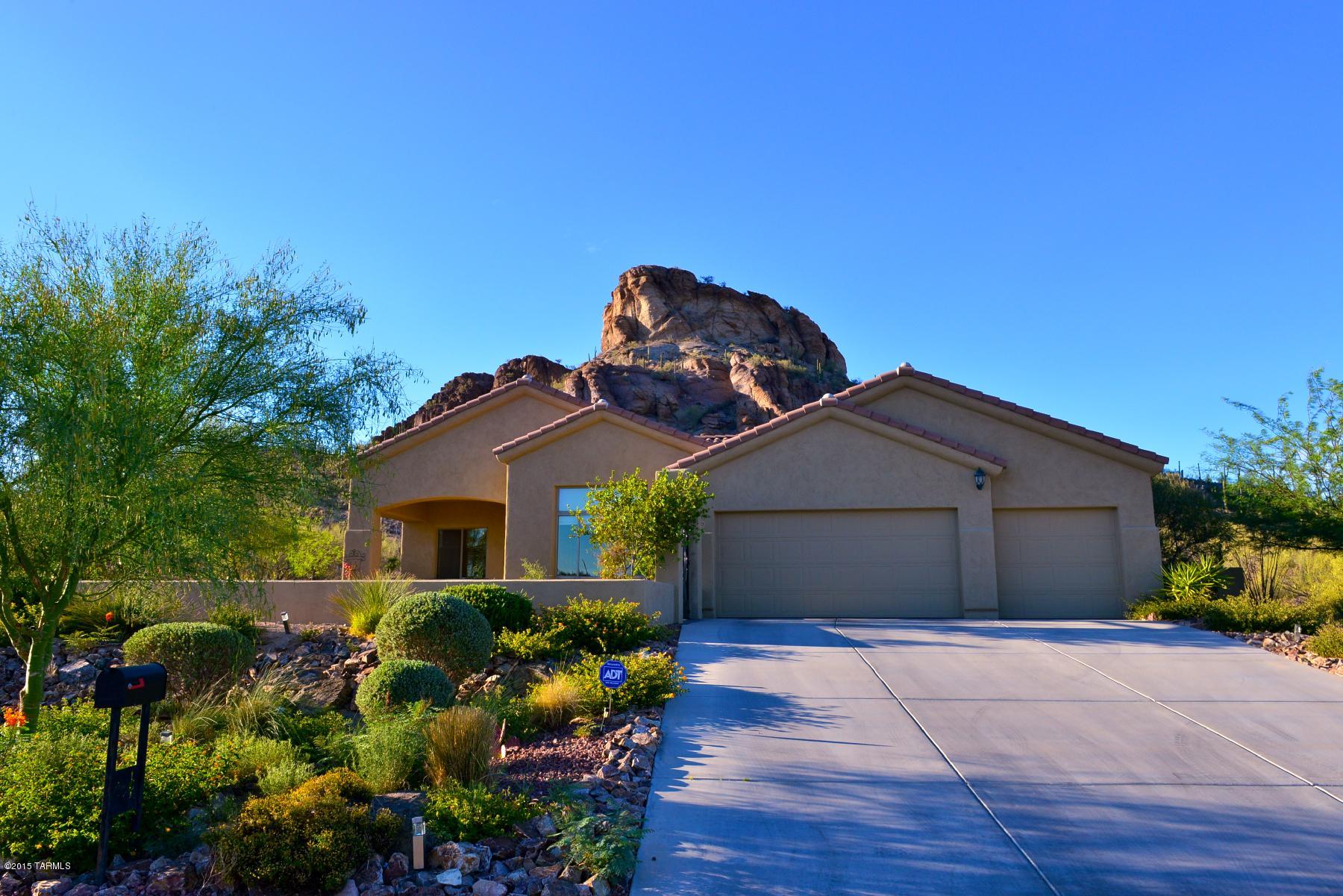 4080 W Bent Saguaro Court