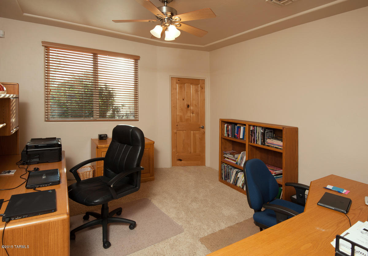 782 W Silver Eagle Court