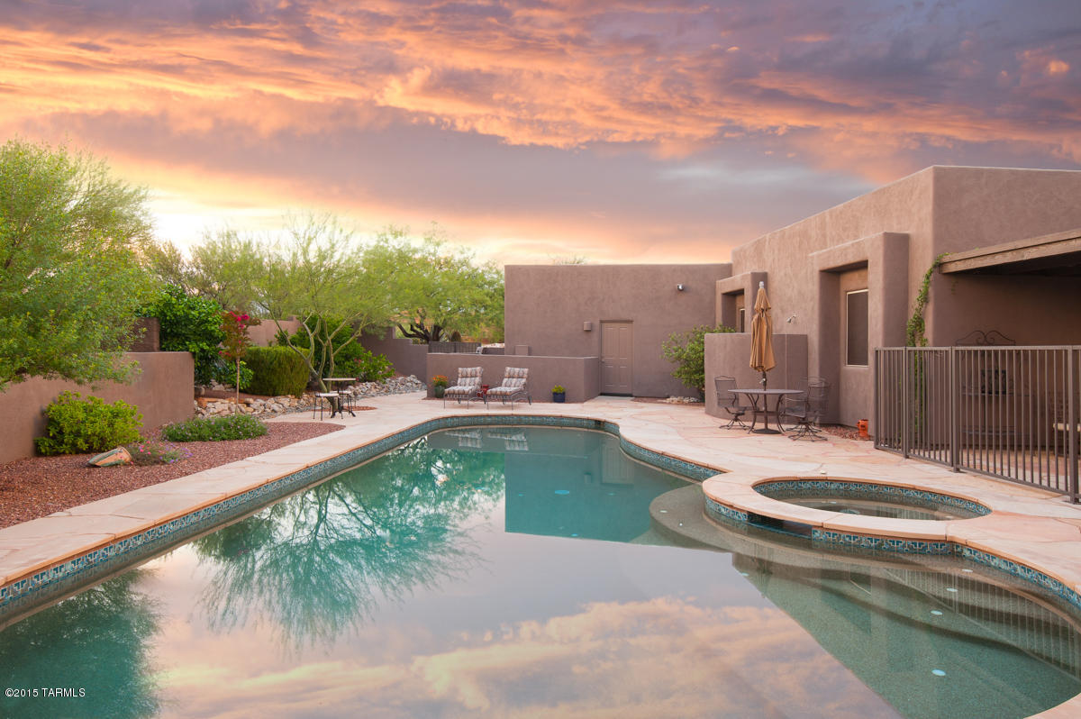 782 W Silver Eagle Court