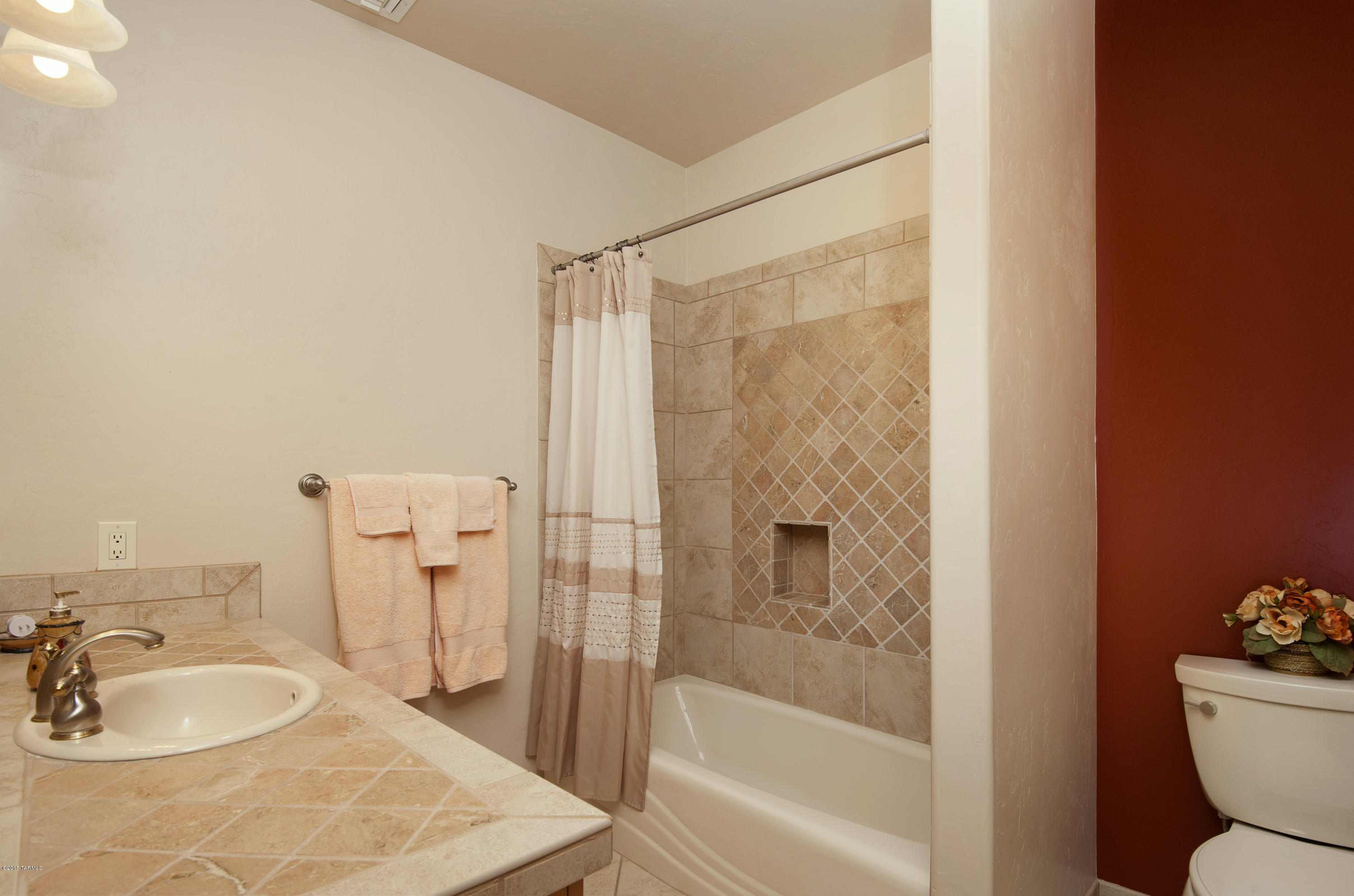 782 W Silver Eagle Court