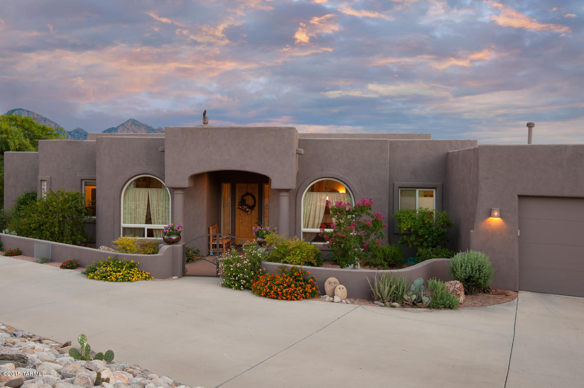 782 W Silver Eagle Court