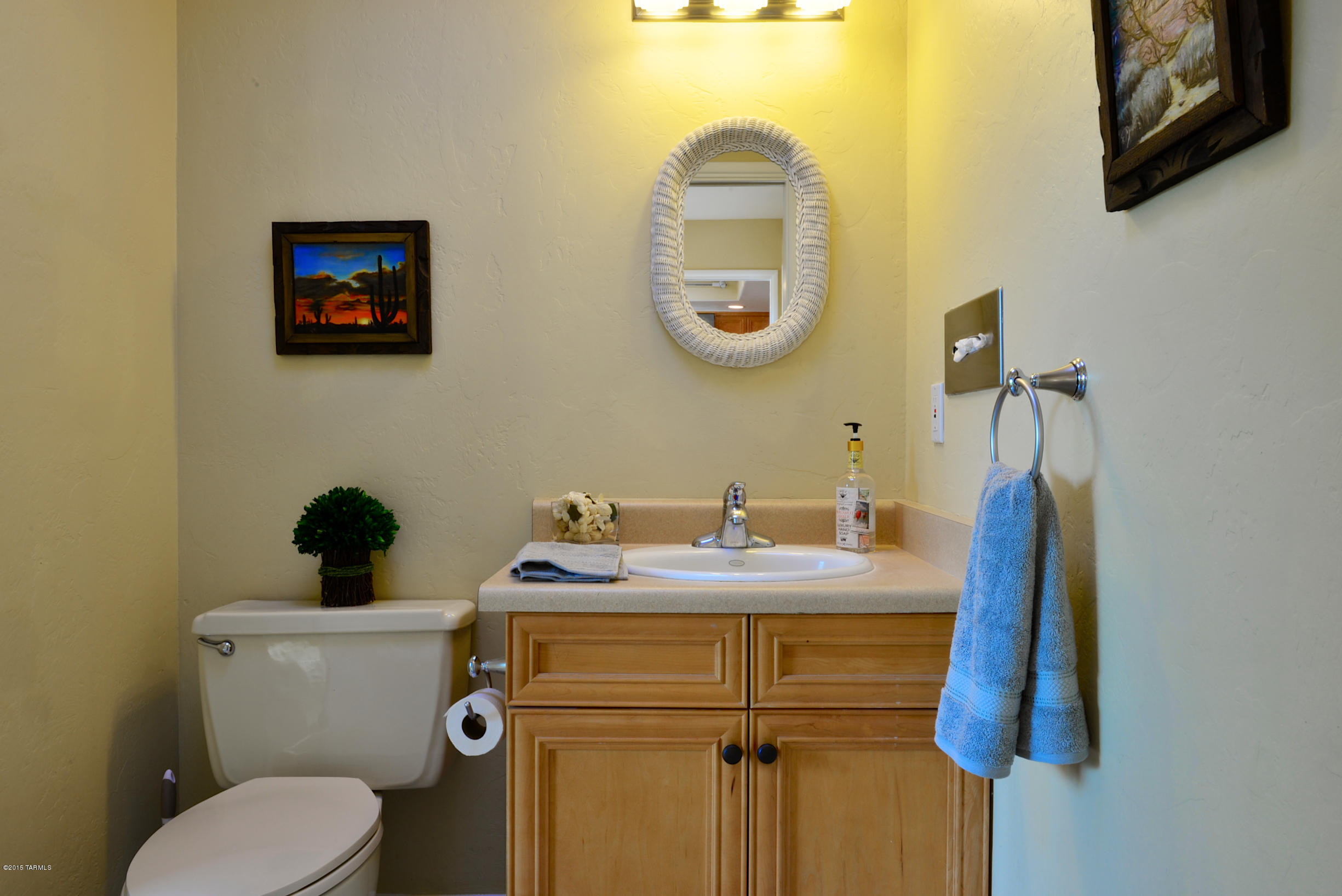 5801 N Placita Joyita