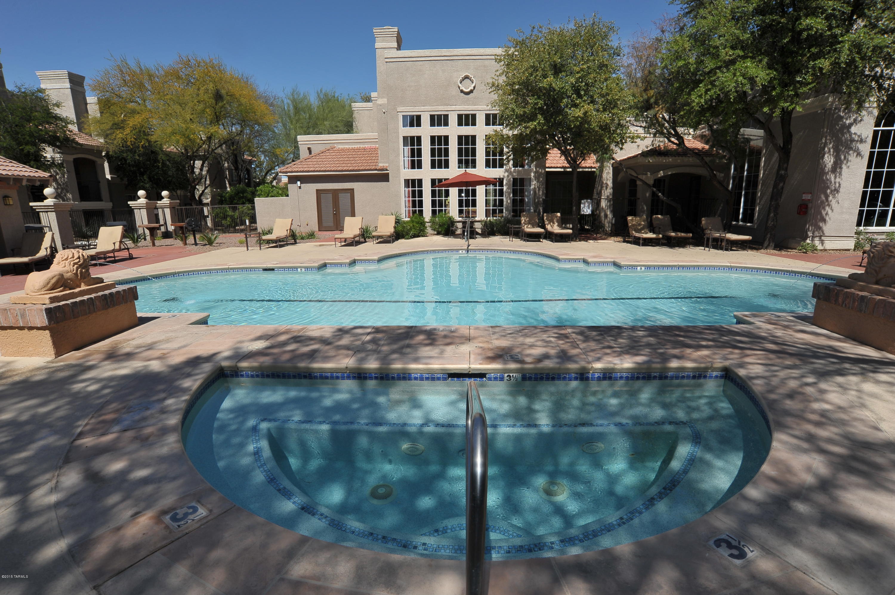 1500 E Pusch Wilderness Drive Unit: 7206