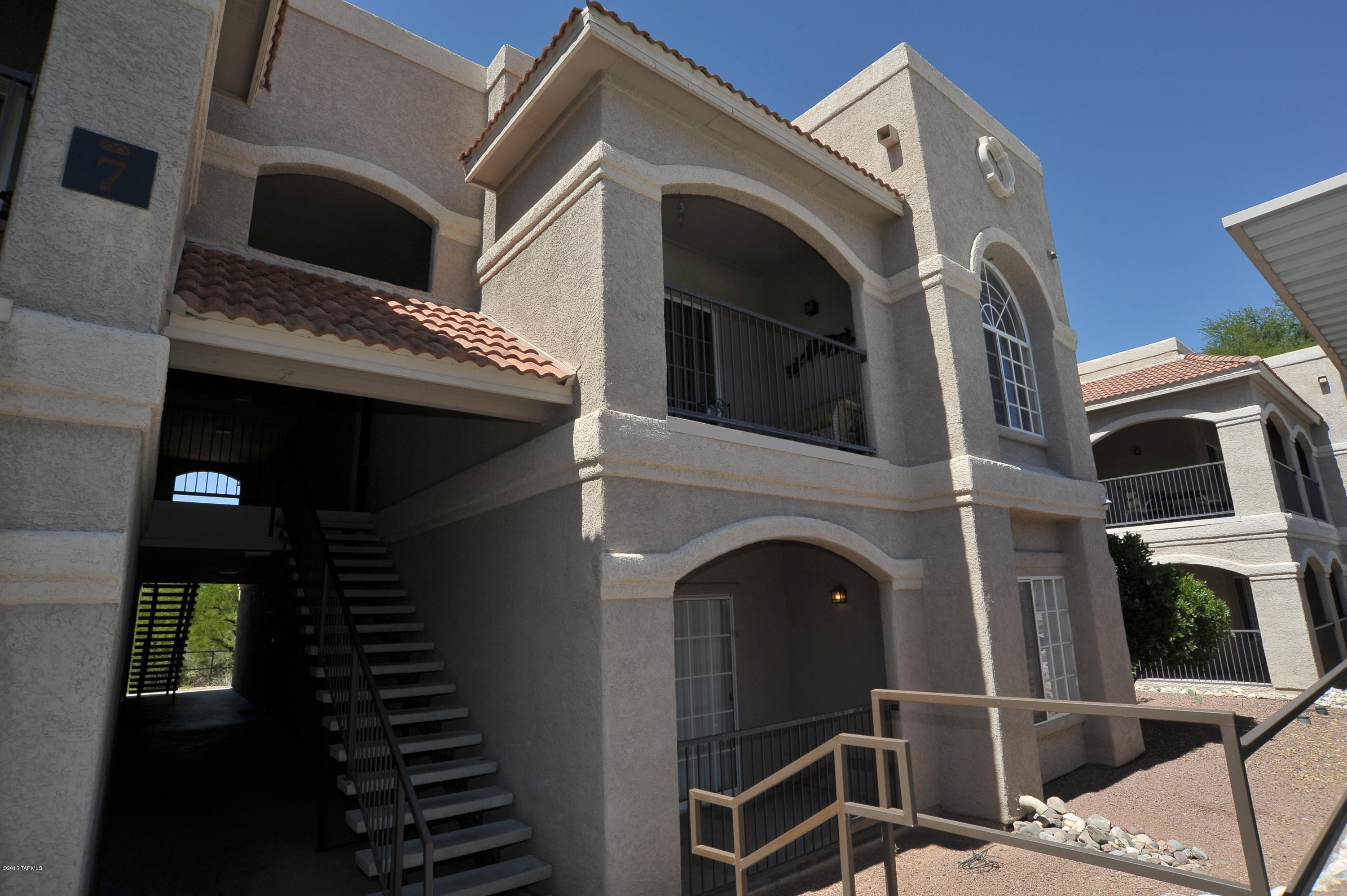 1500 E Pusch Wilderness Drive Unit: 7206