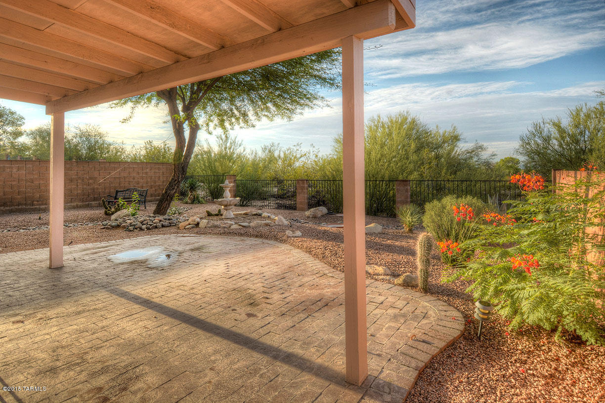 1285 W Paintbrush Place