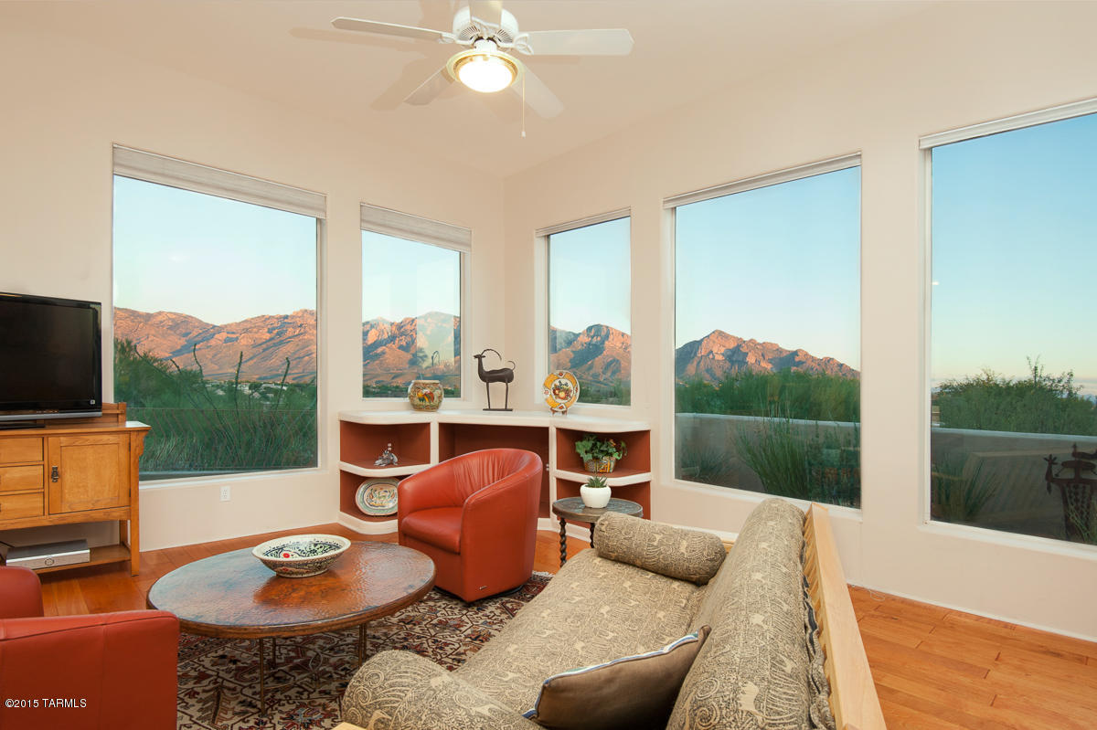 681 W Silver Eagle Court