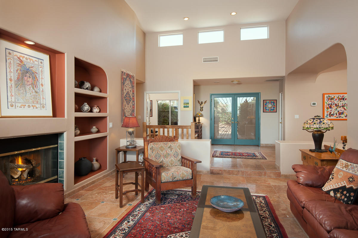 681 W Silver Eagle Court