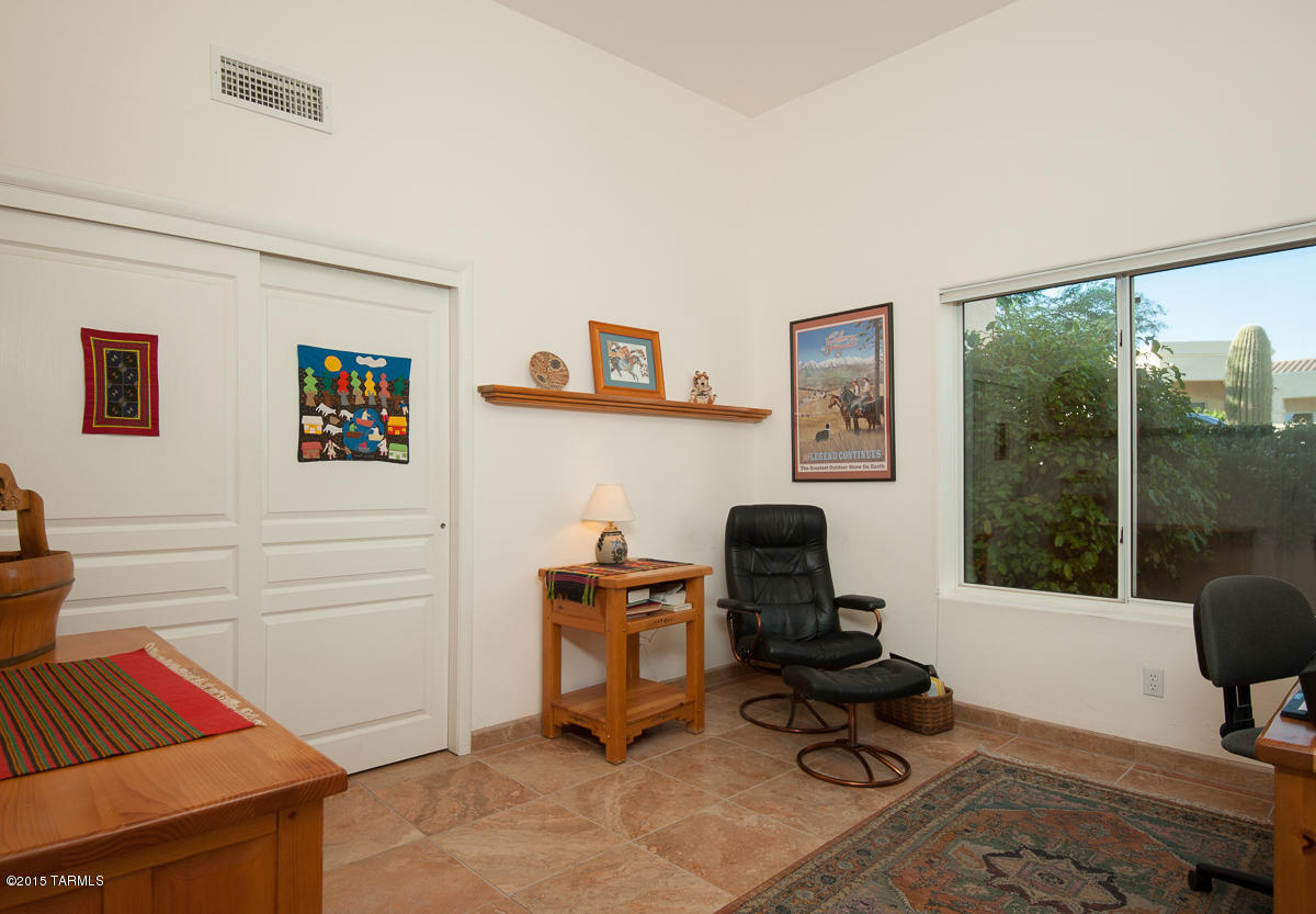 681 W Silver Eagle Court