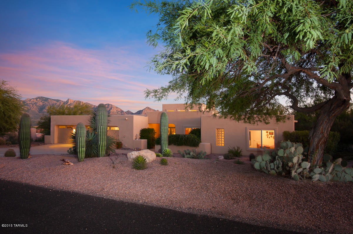 681 W Silver Eagle Court