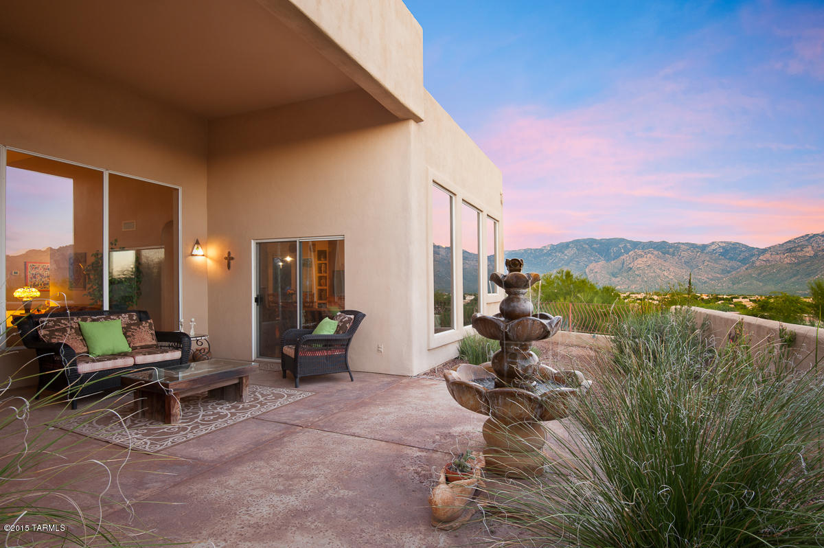 681 W Silver Eagle Court