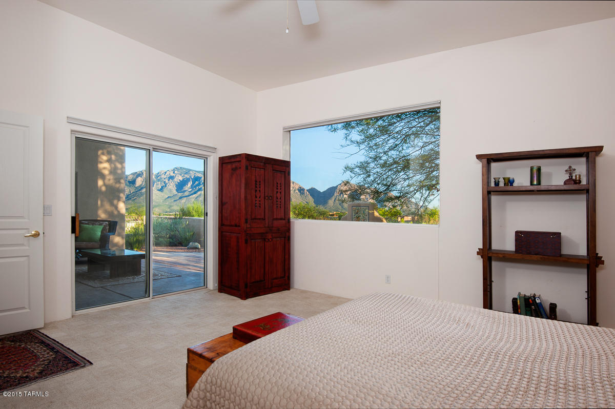 681 W Silver Eagle Court