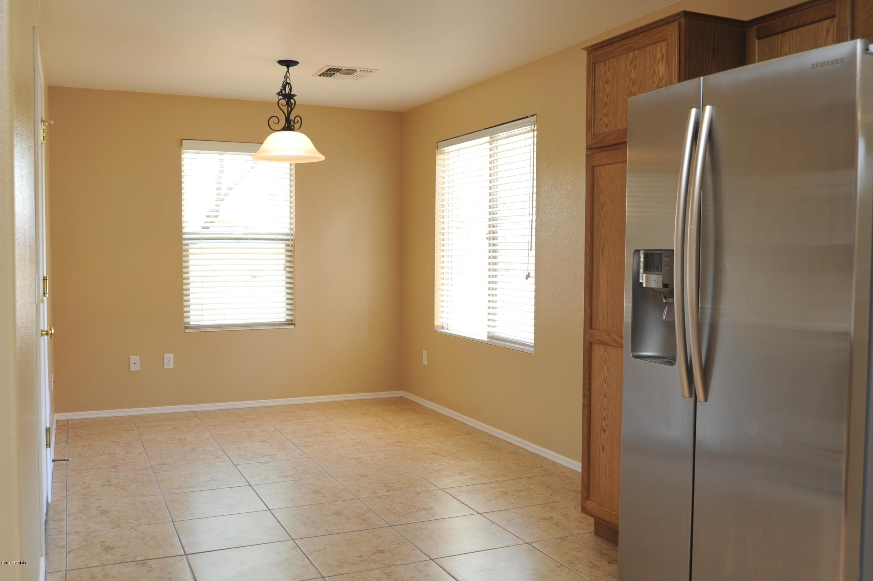 12575 N Cottonseed Lane