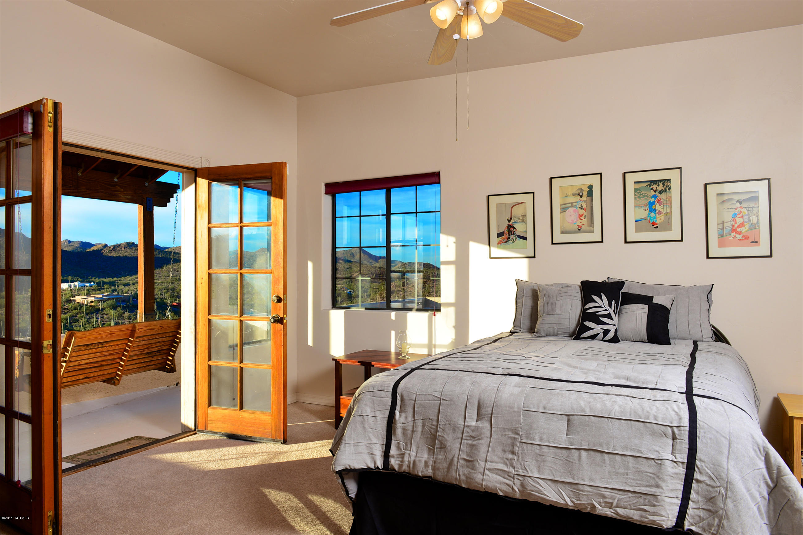 3155 W Mockingbird Lane