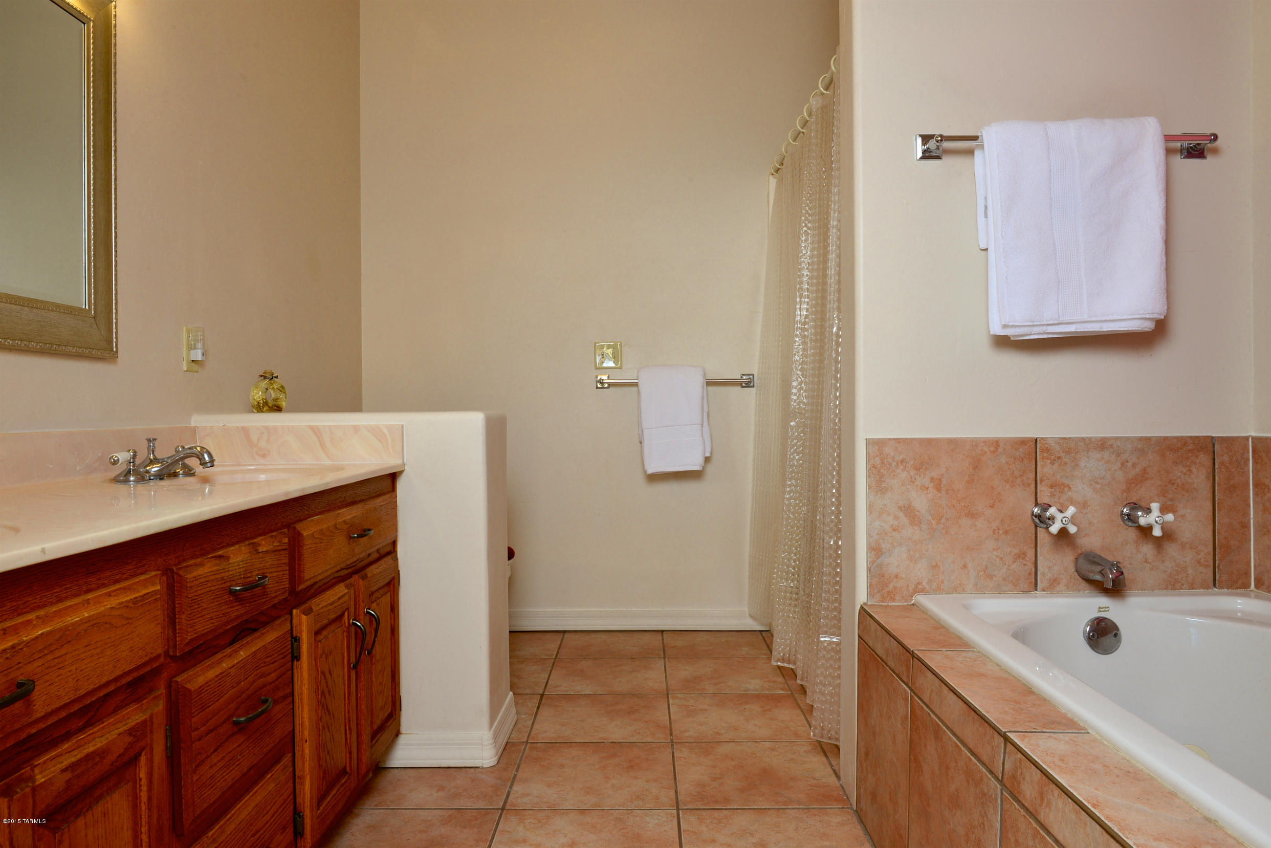 3155 W Mockingbird Lane