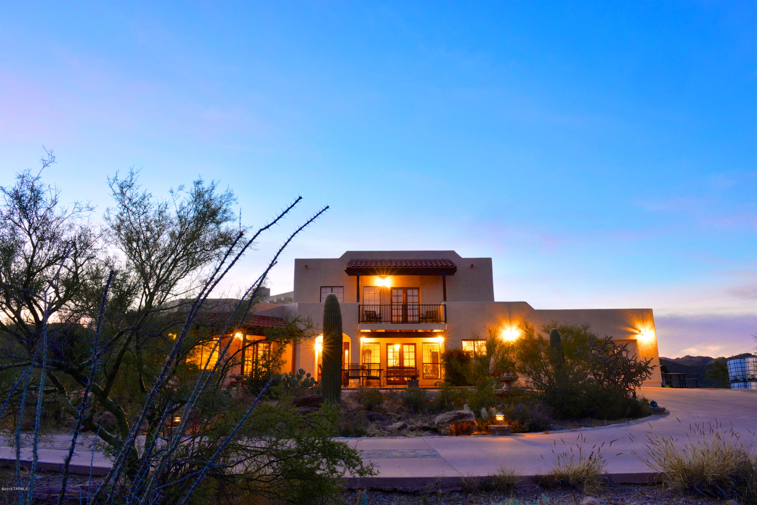 3155 W Mockingbird Lane