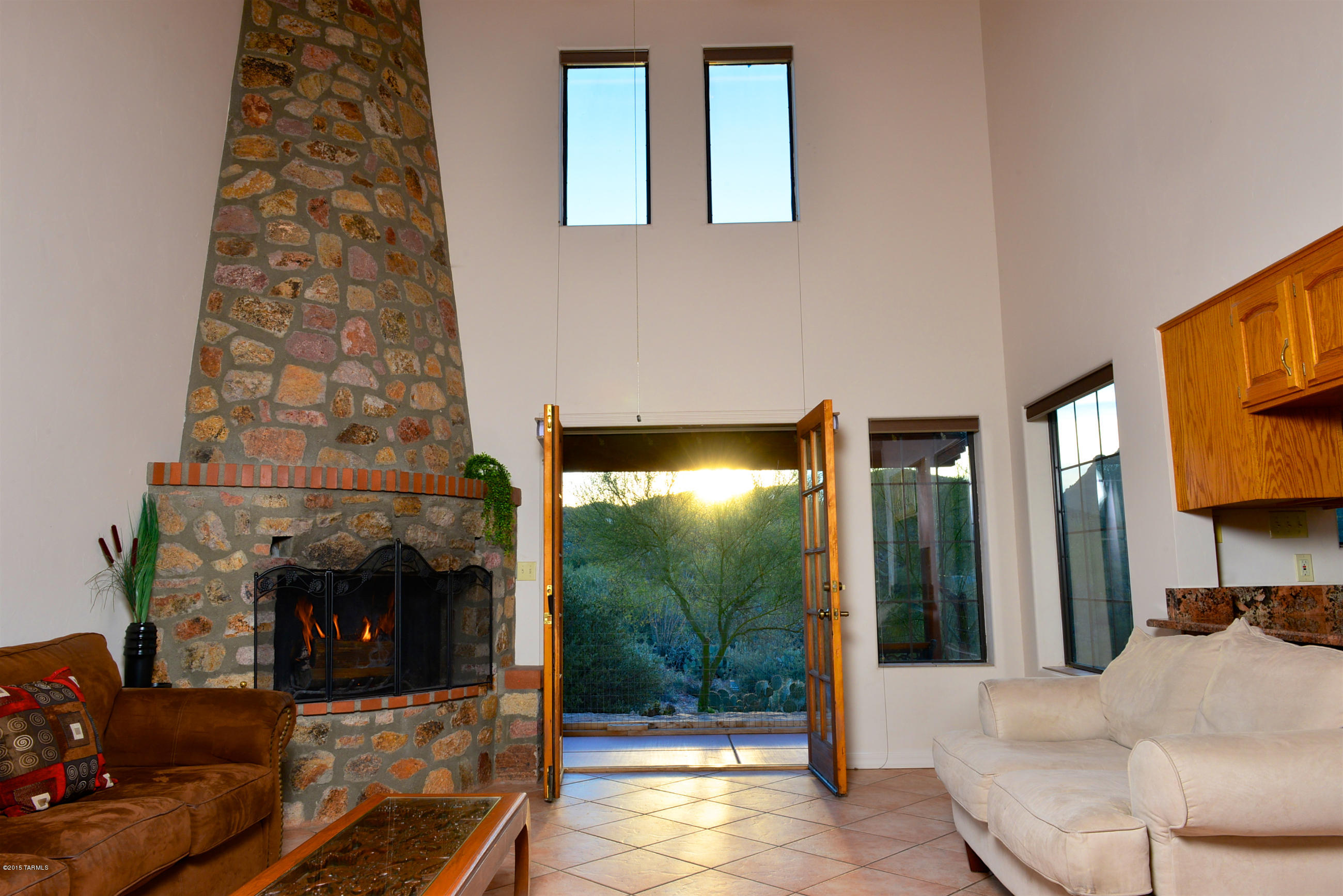 3155 W Mockingbird Lane