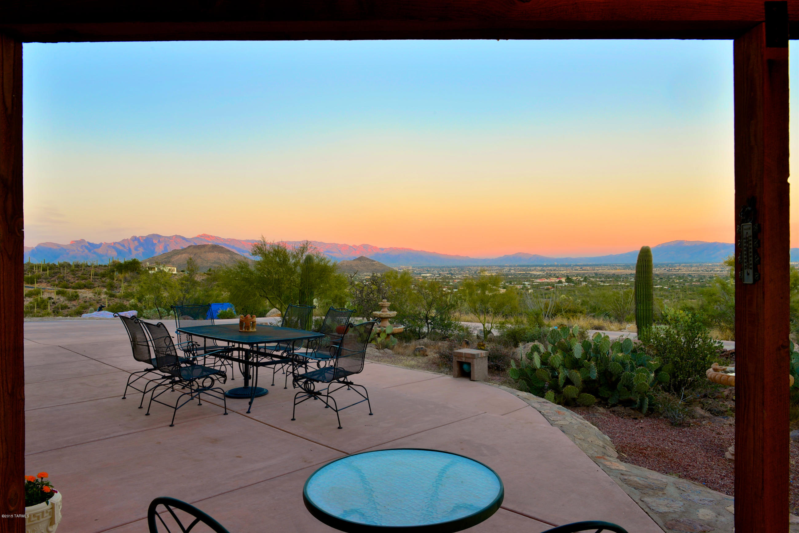 3155 W Mockingbird Lane