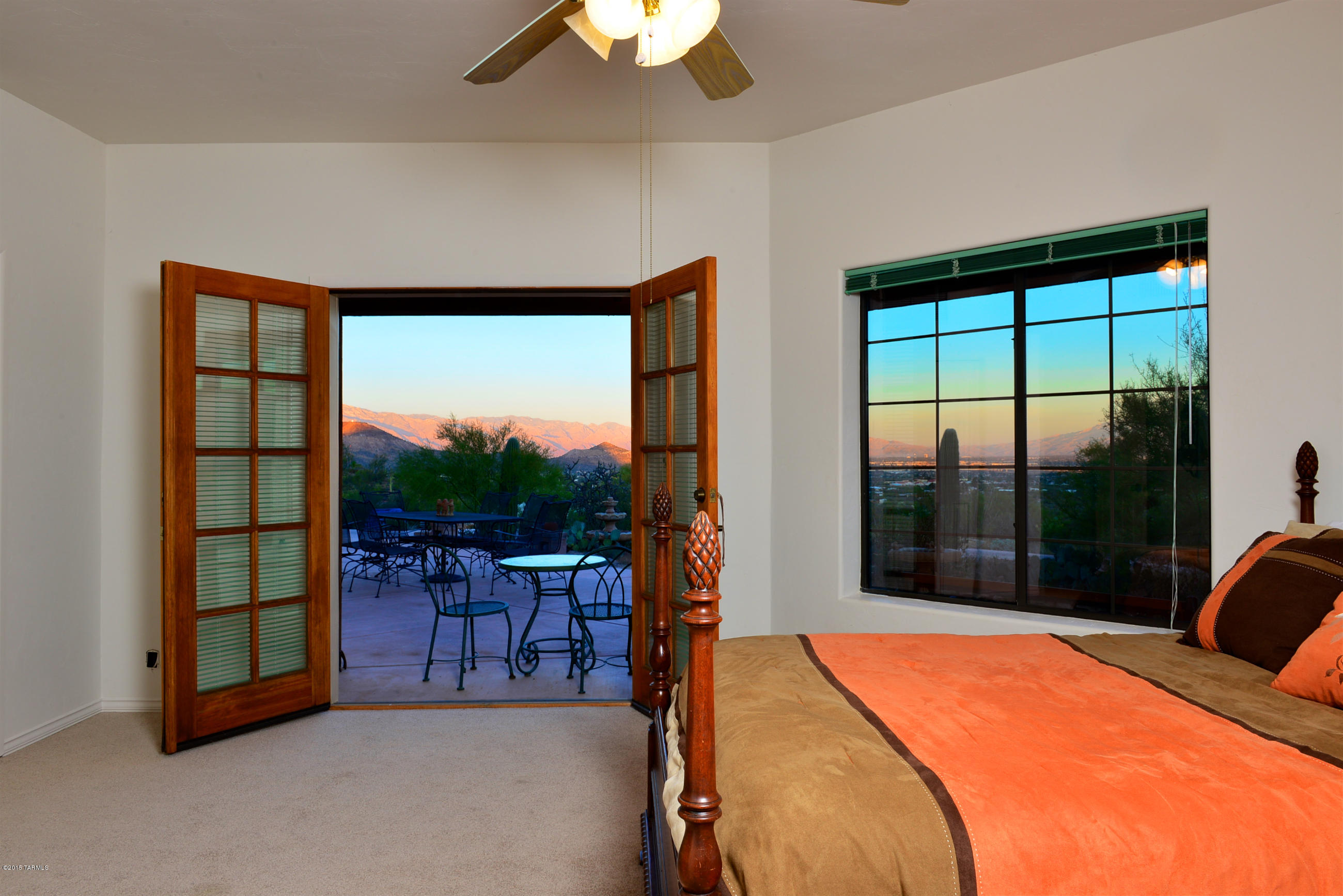 3155 W Mockingbird Lane