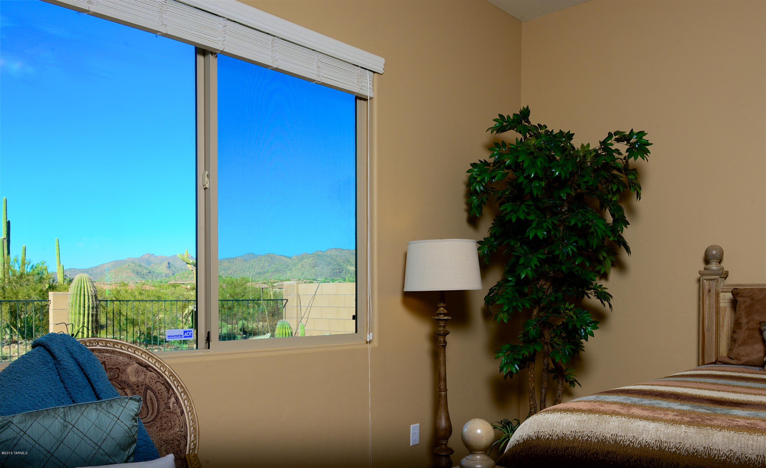 4710 W Sunrise Shadow Court