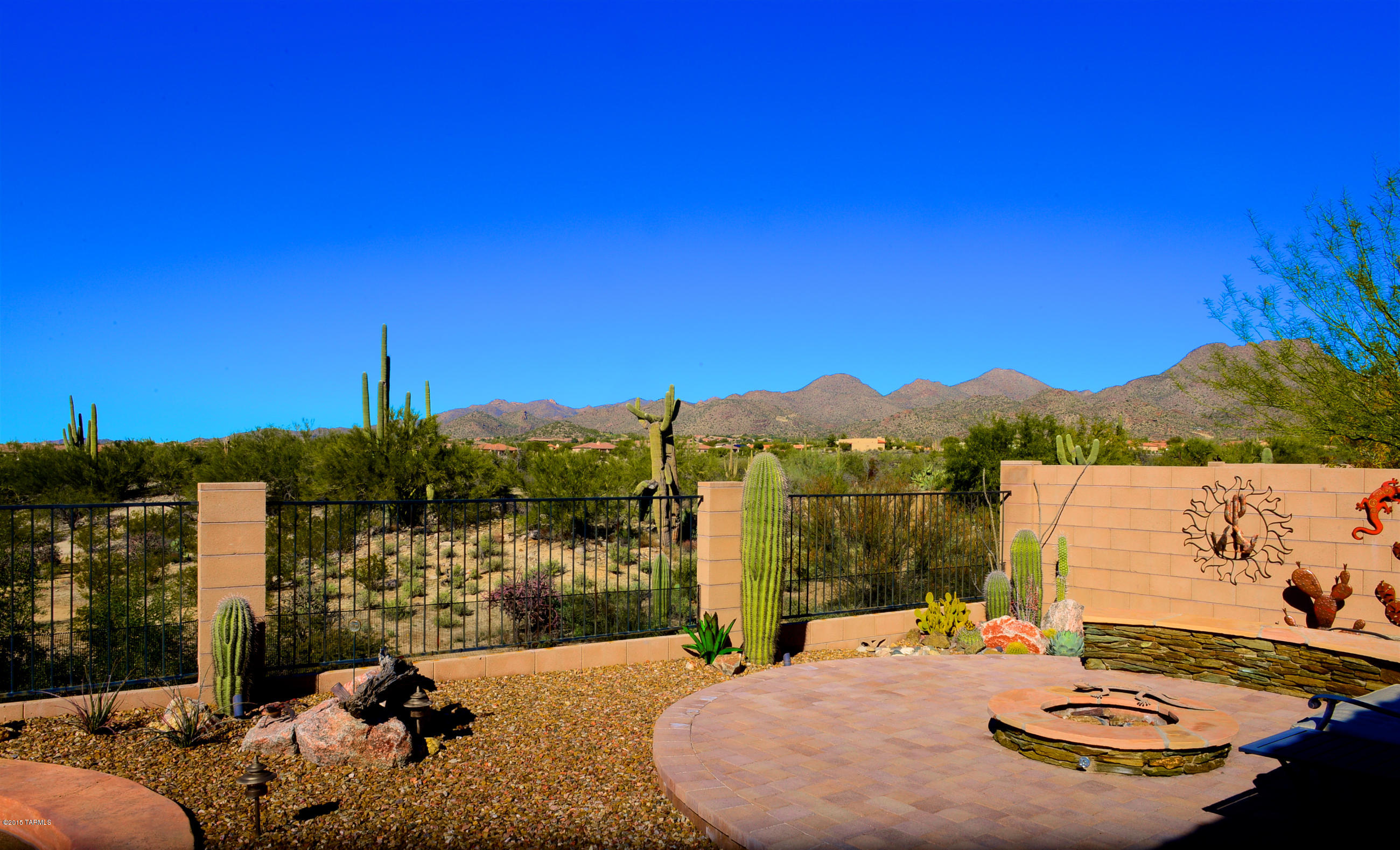 4710 W Sunrise Shadow Court