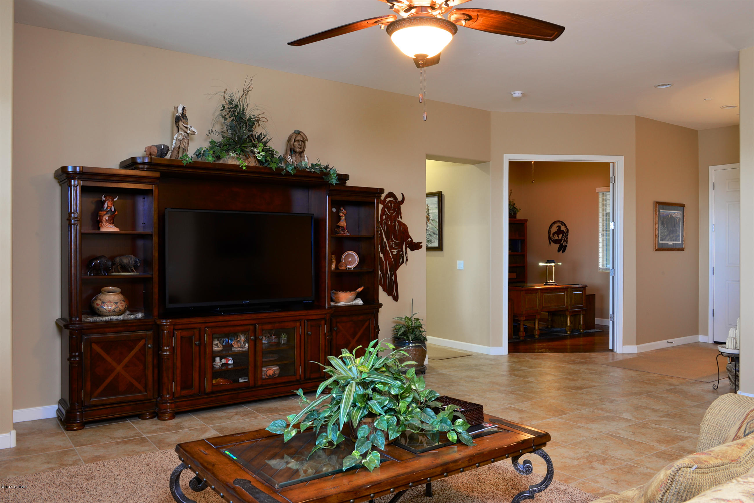 4710 W Sunrise Shadow Court