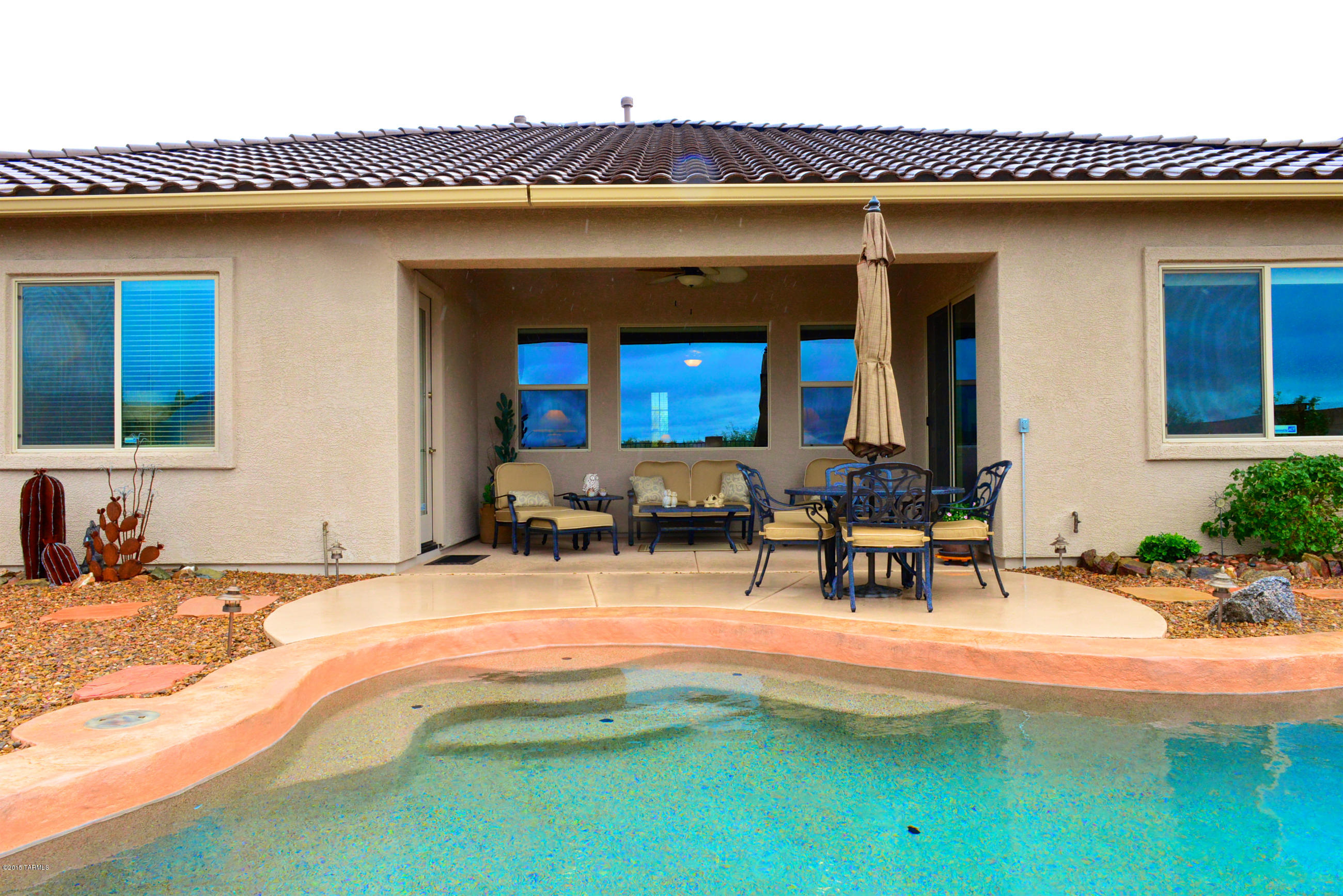 4710 W Sunrise Shadow Court