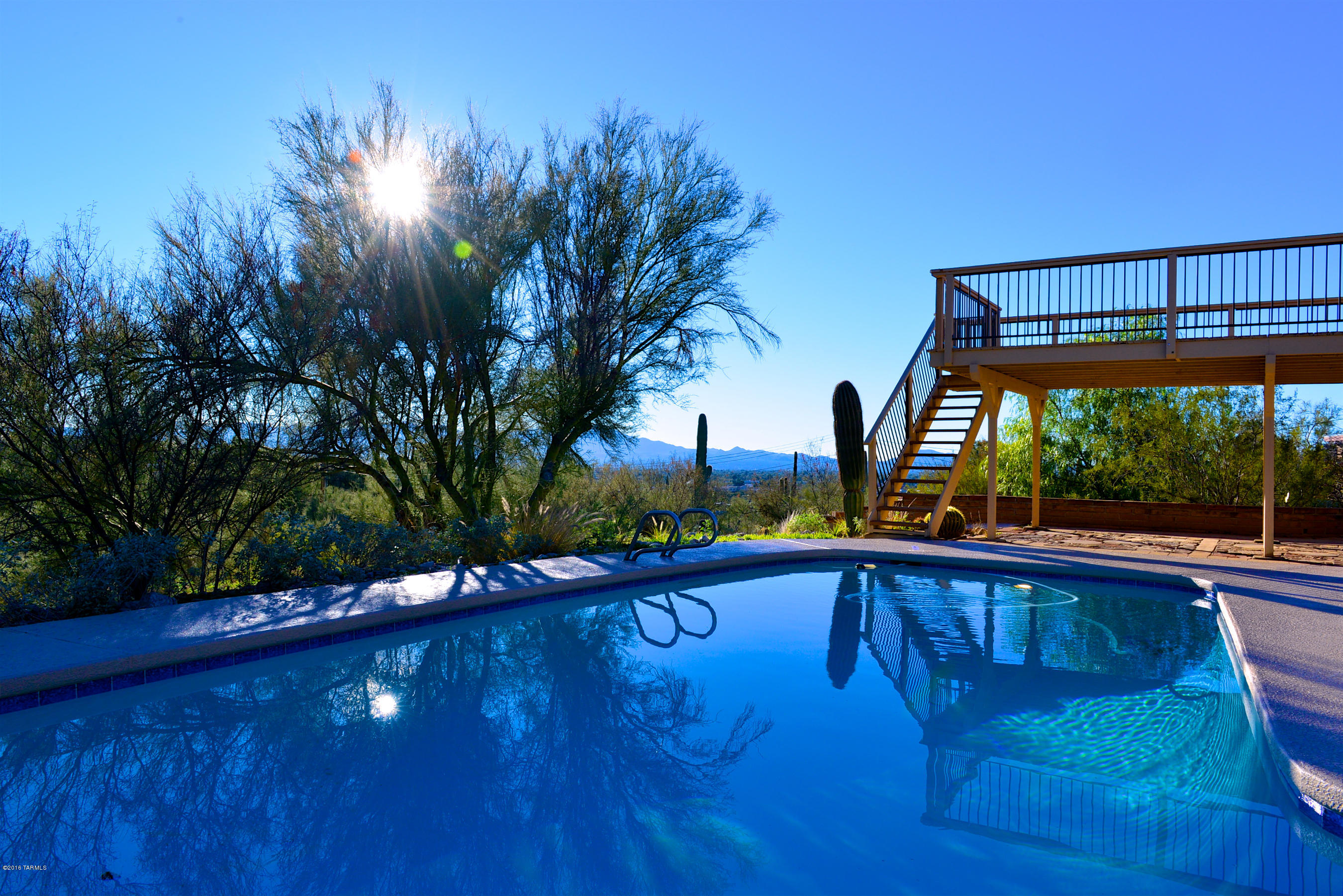 314 E Cambridge Drive