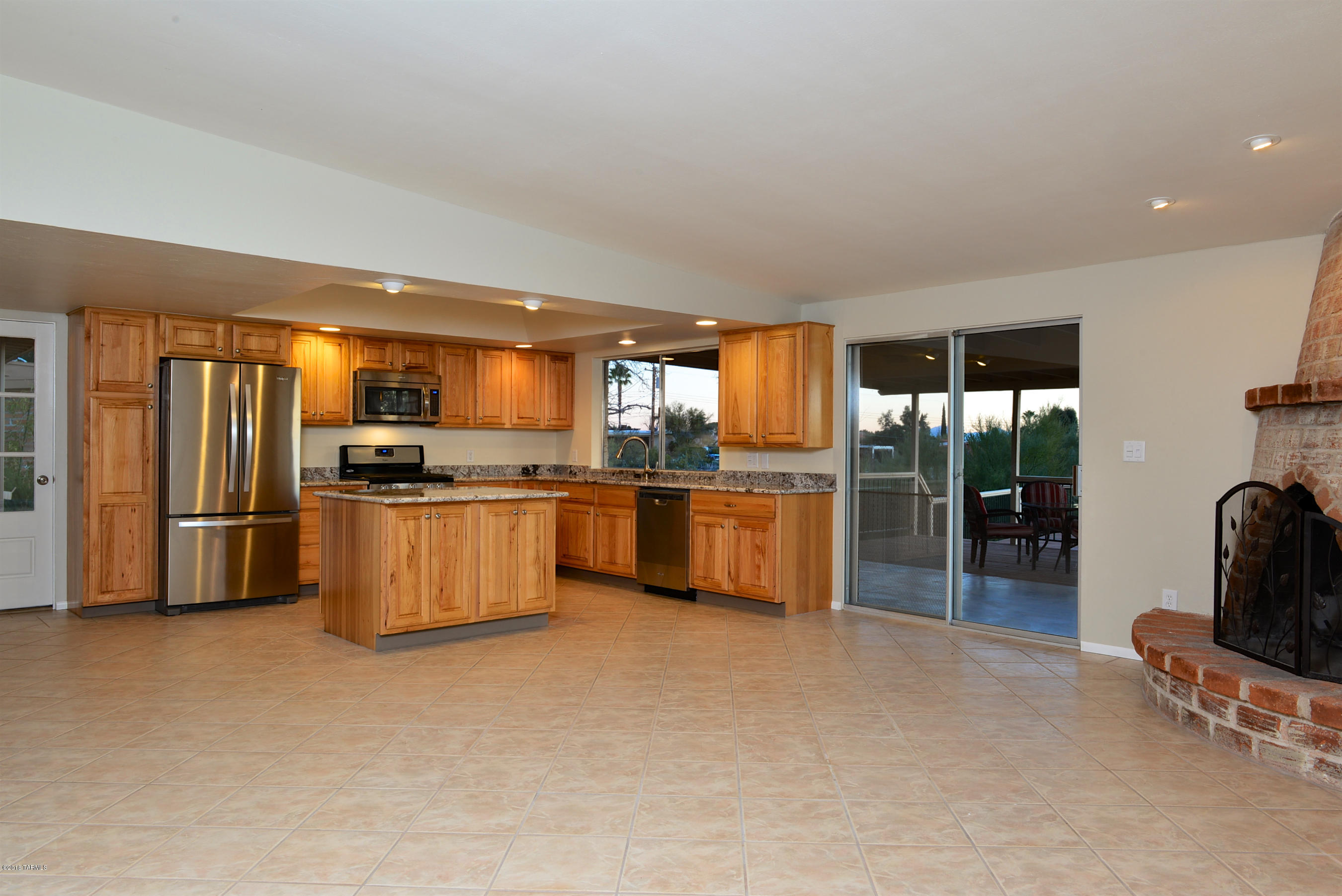 314 E Cambridge Drive