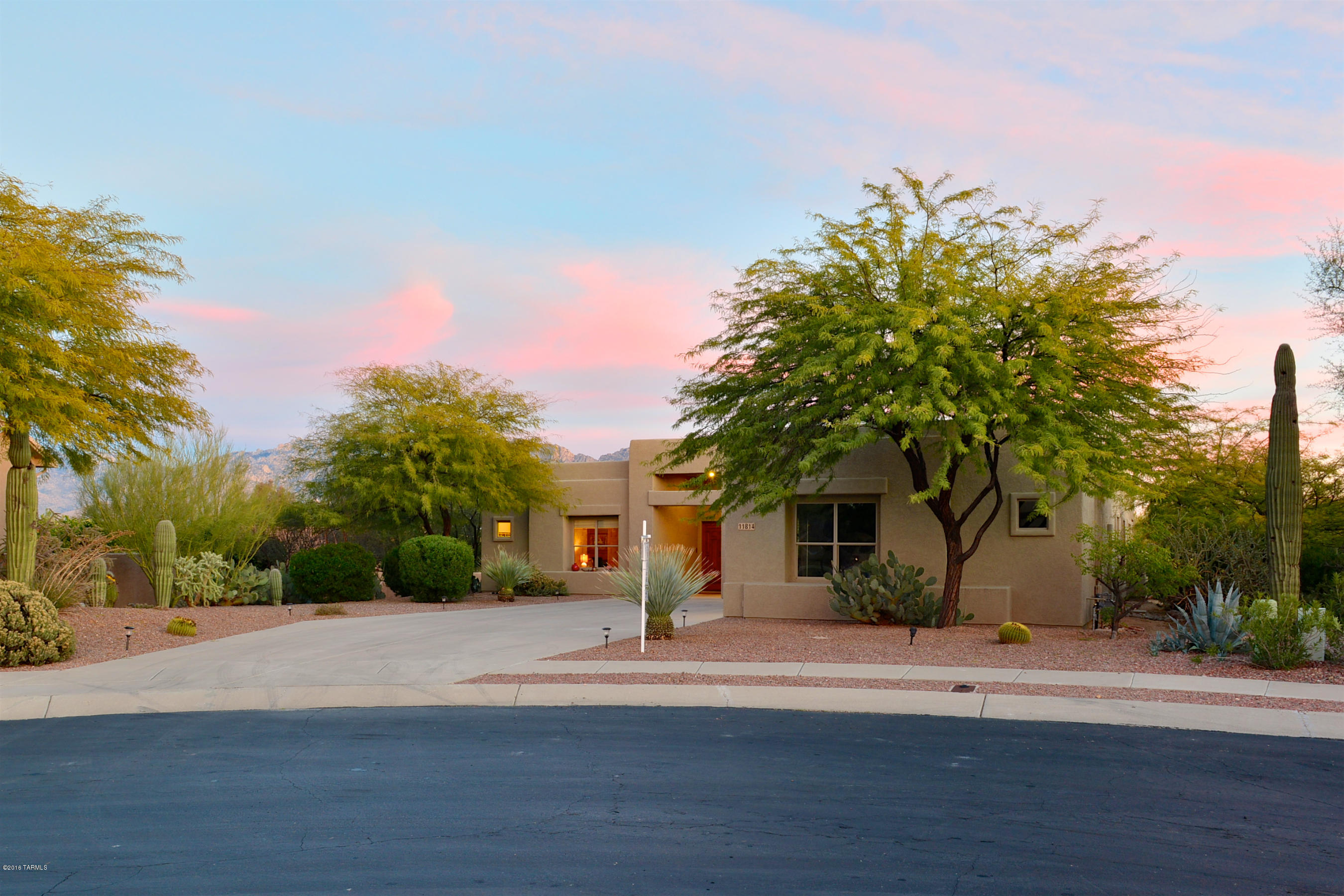 11814 N Mountain Laurel Place