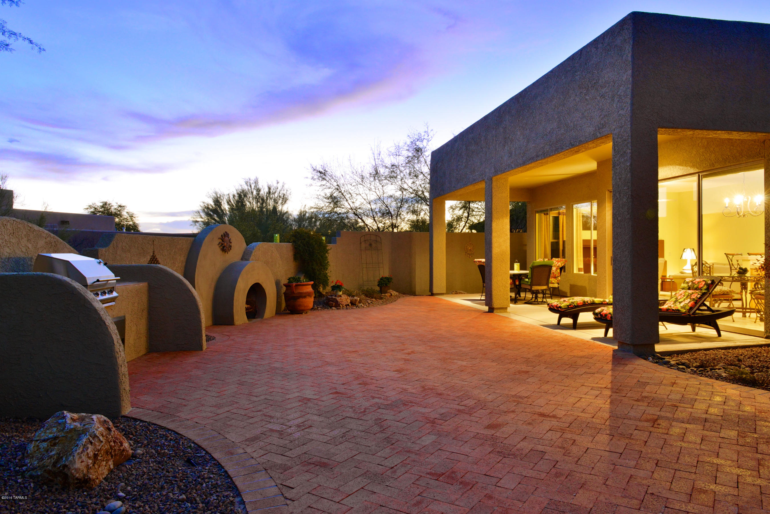 11814 N Mountain Laurel Place