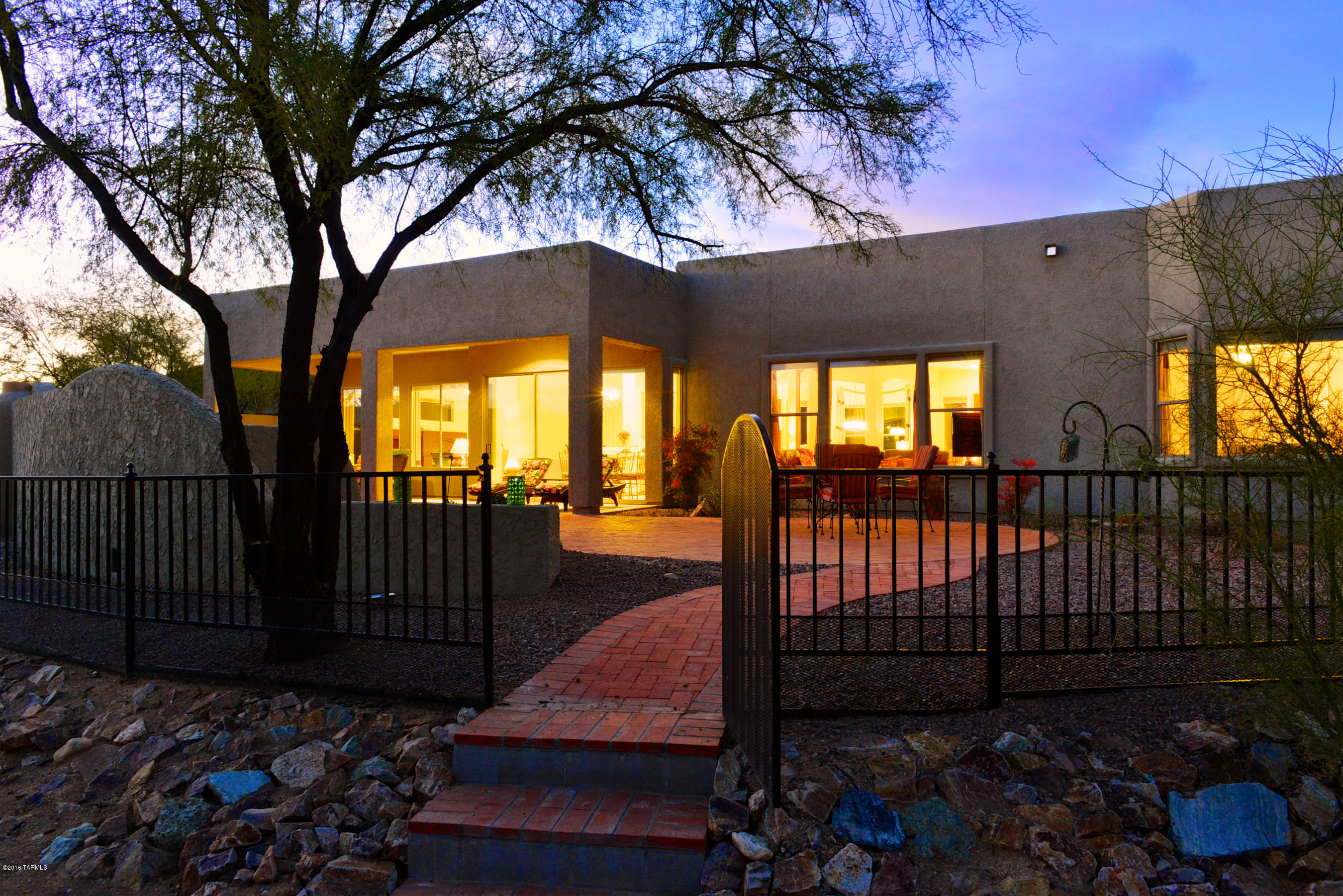 11814 N Mountain Laurel Place