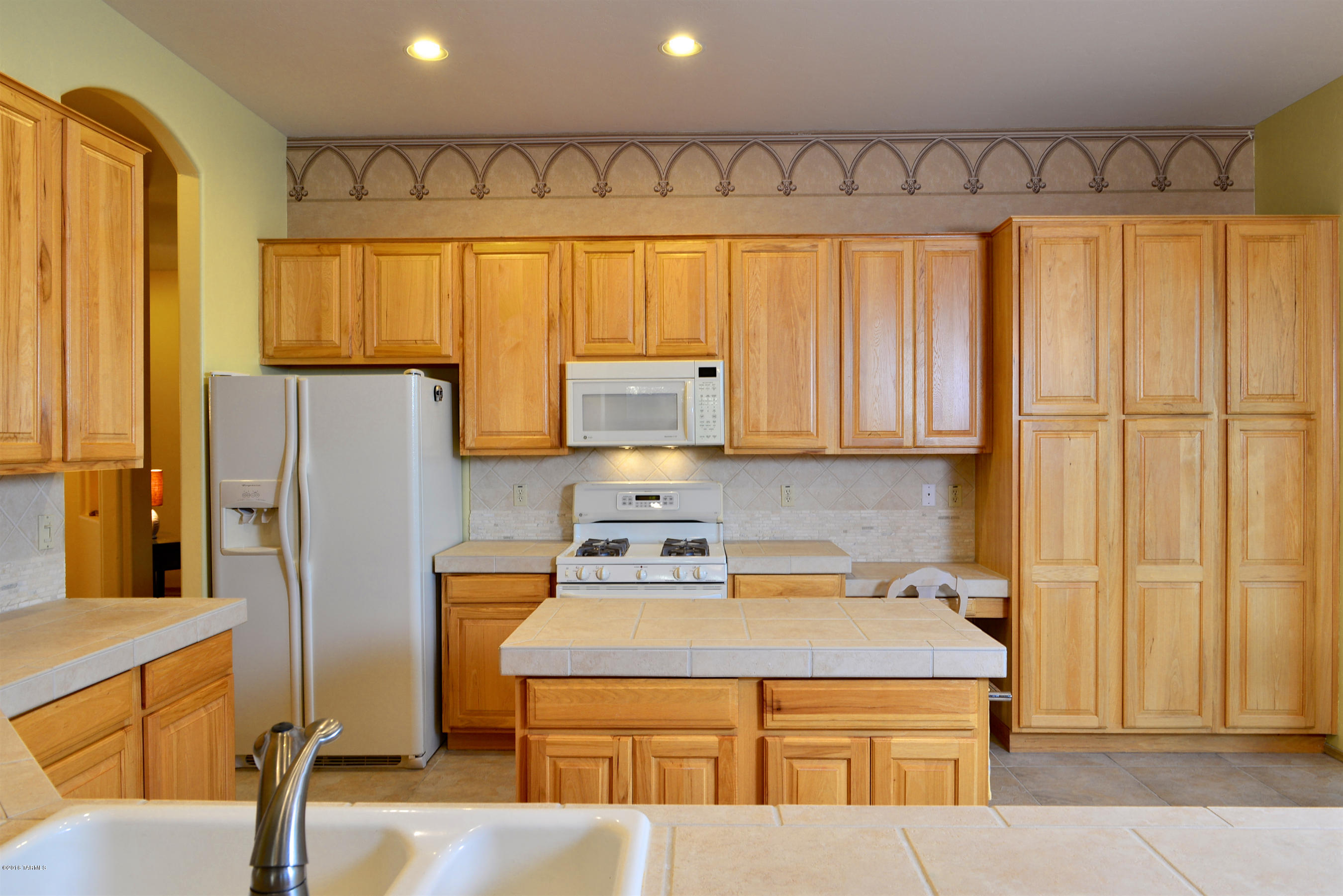 11814 N Mountain Laurel Place