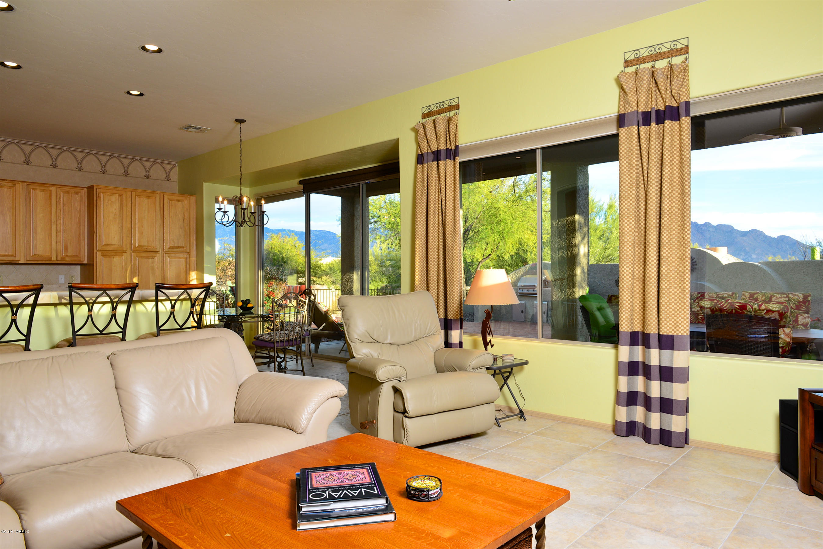 11814 N Mountain Laurel Place