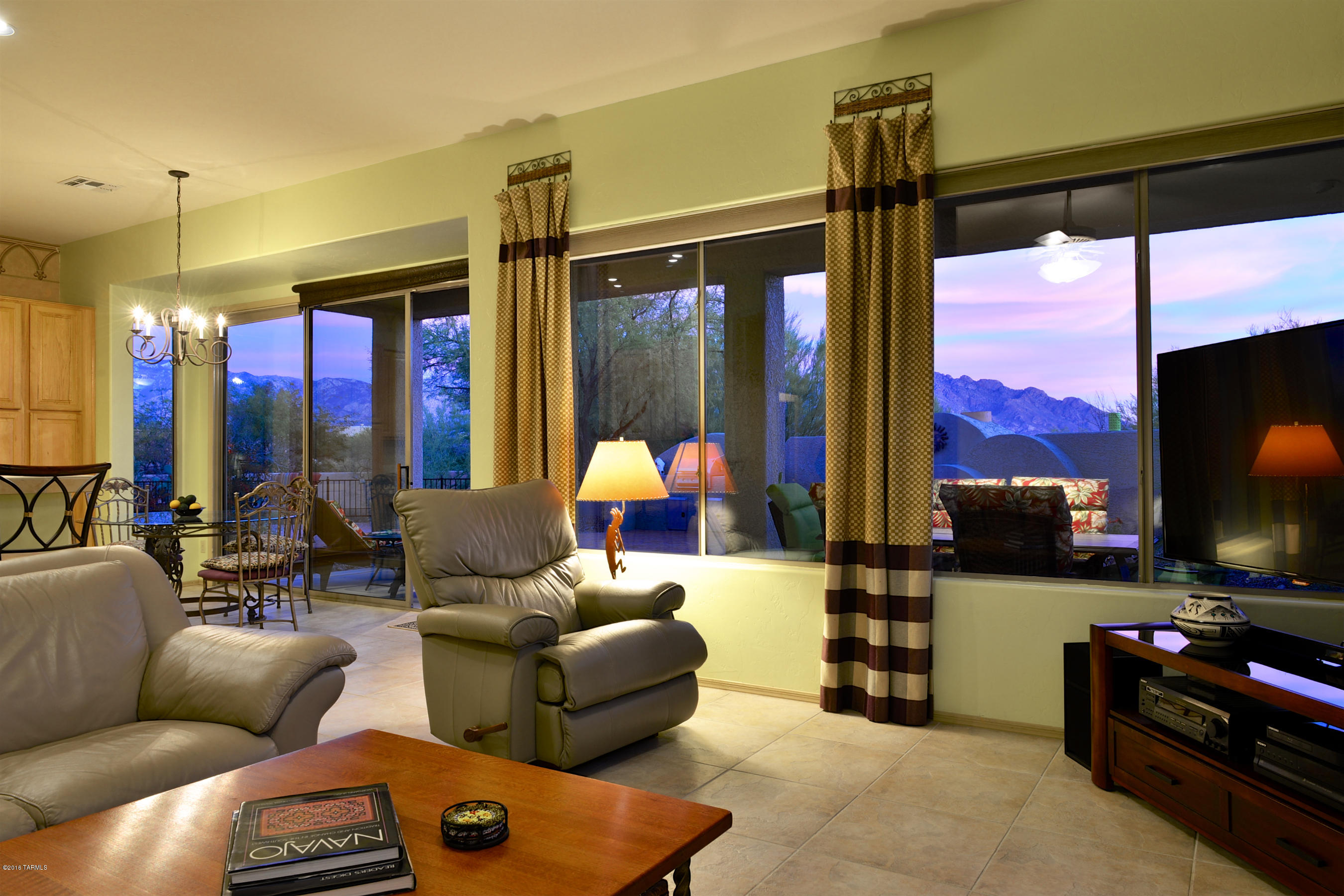 11814 N Mountain Laurel Place