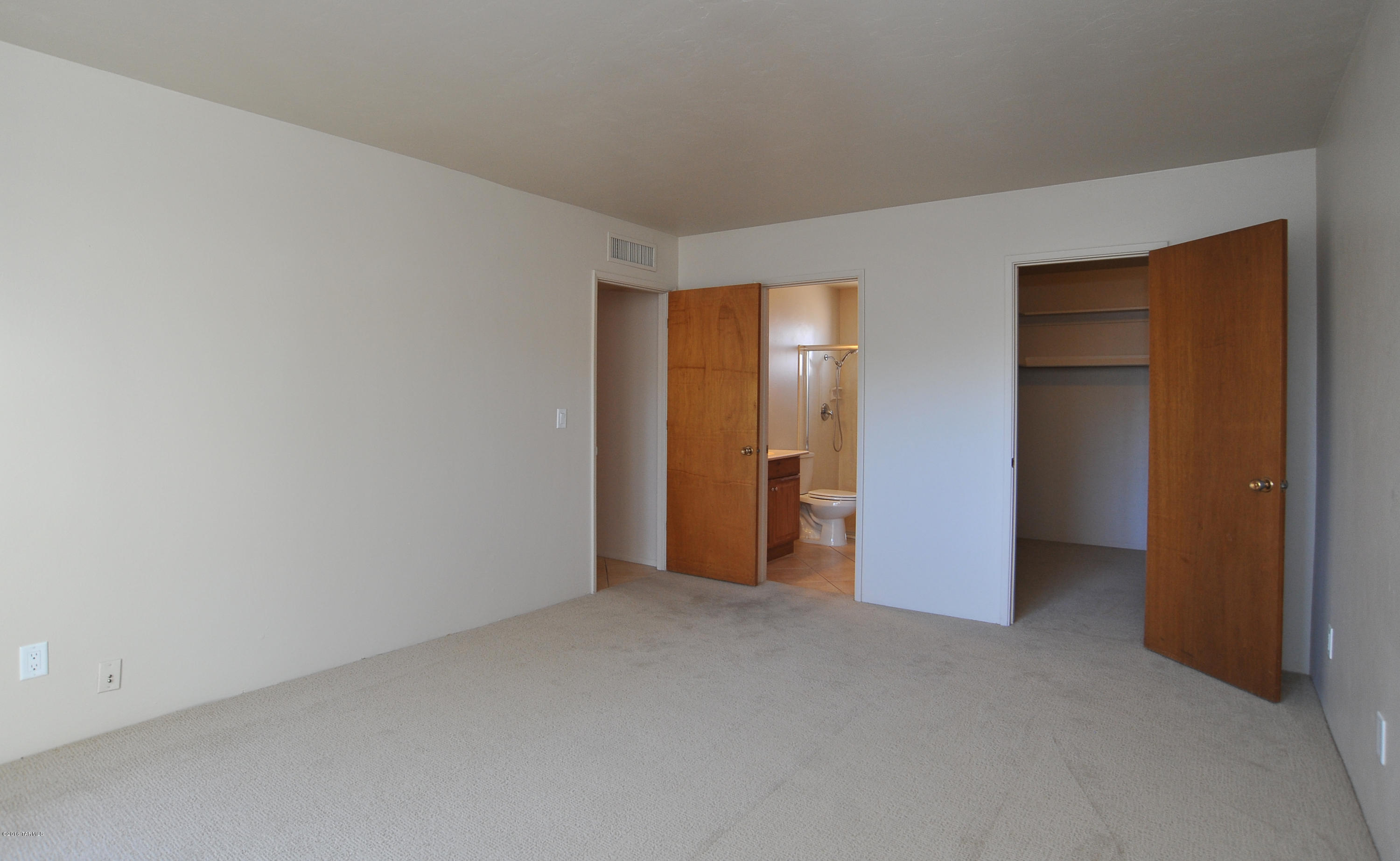 600 E River Road Unit: L