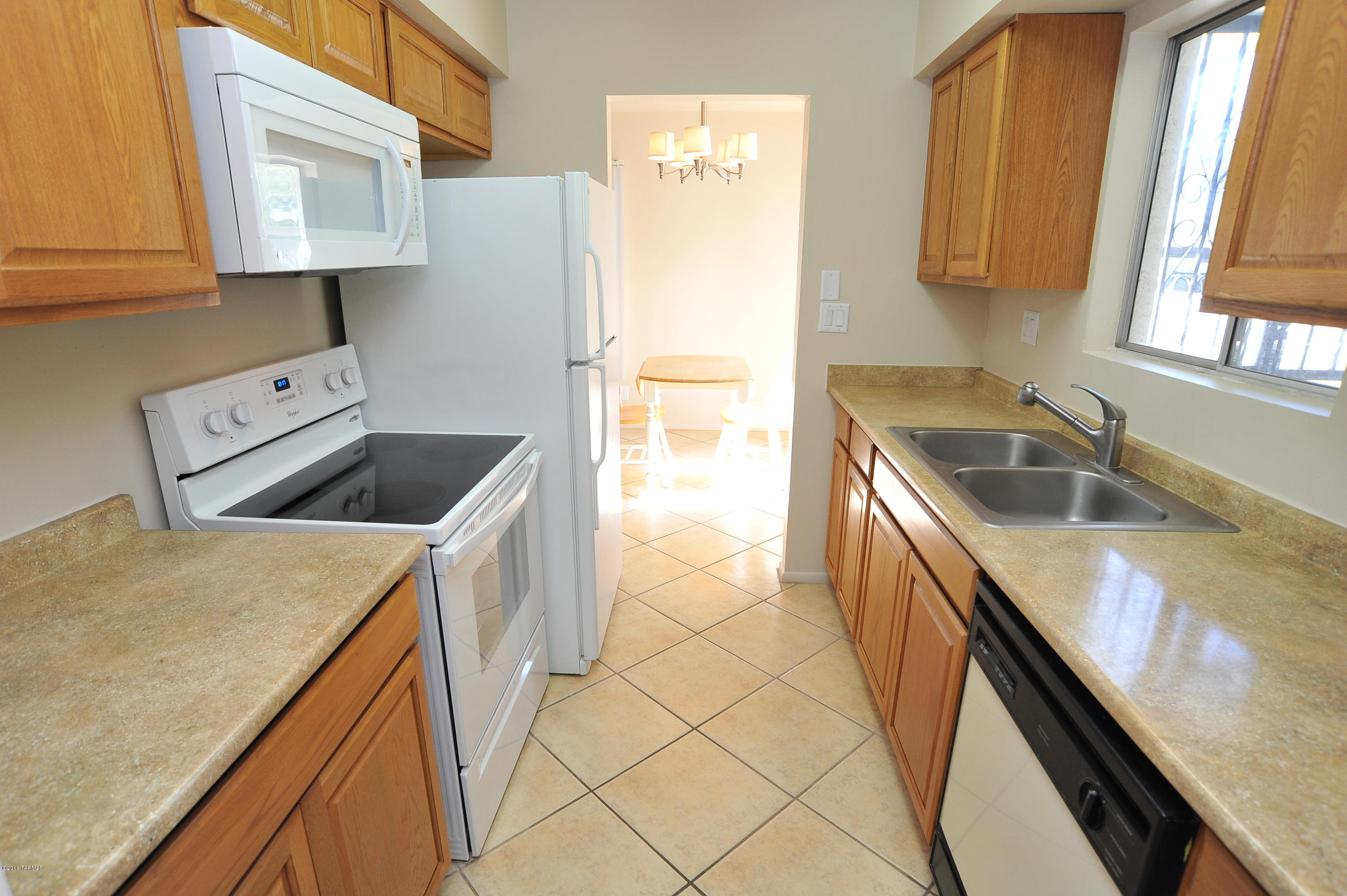 600 E River Road Unit: L