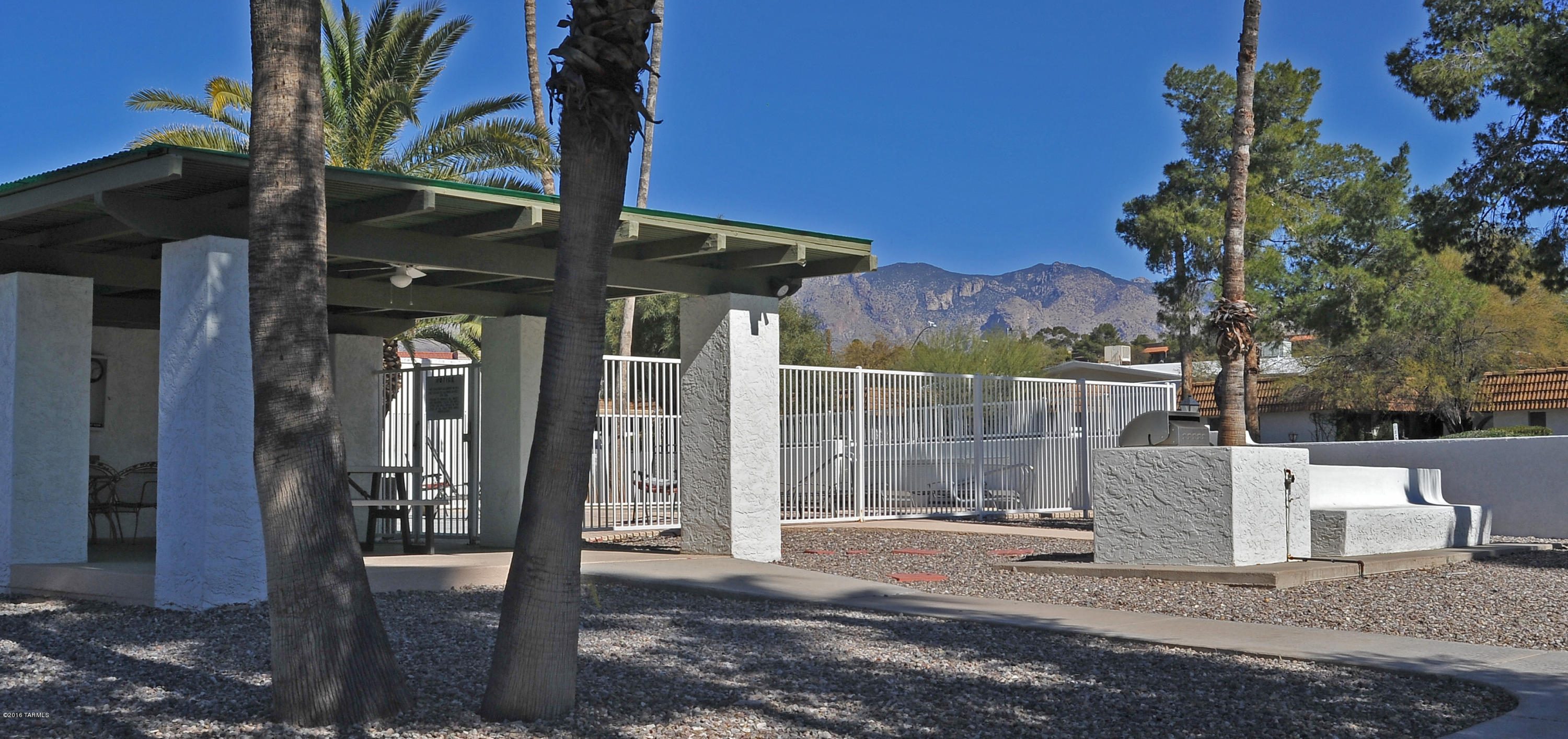 600 E River Road Unit: L