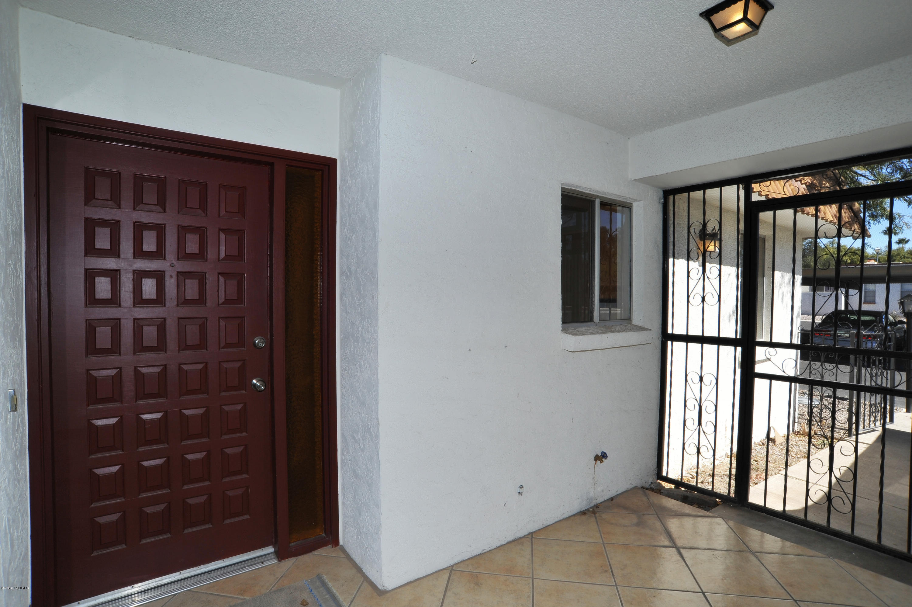 600 E River Road Unit: L