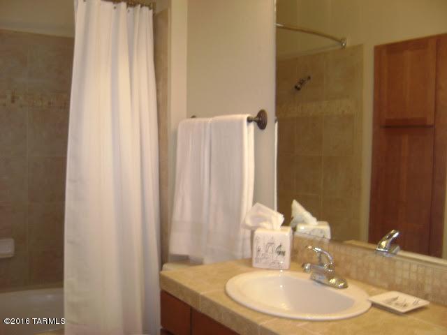 1500 E Pusch Wilderness Drive Unit: 15105