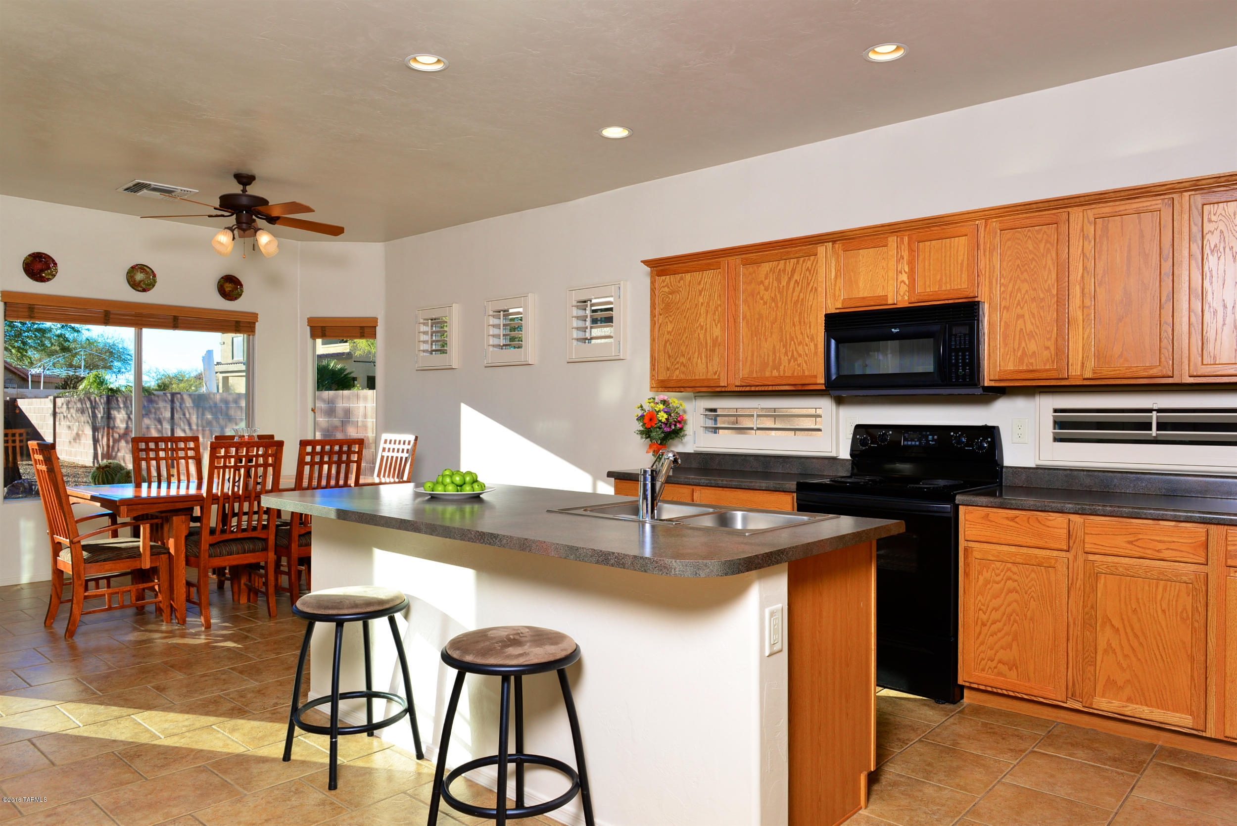 11825 N Sage Brook Road