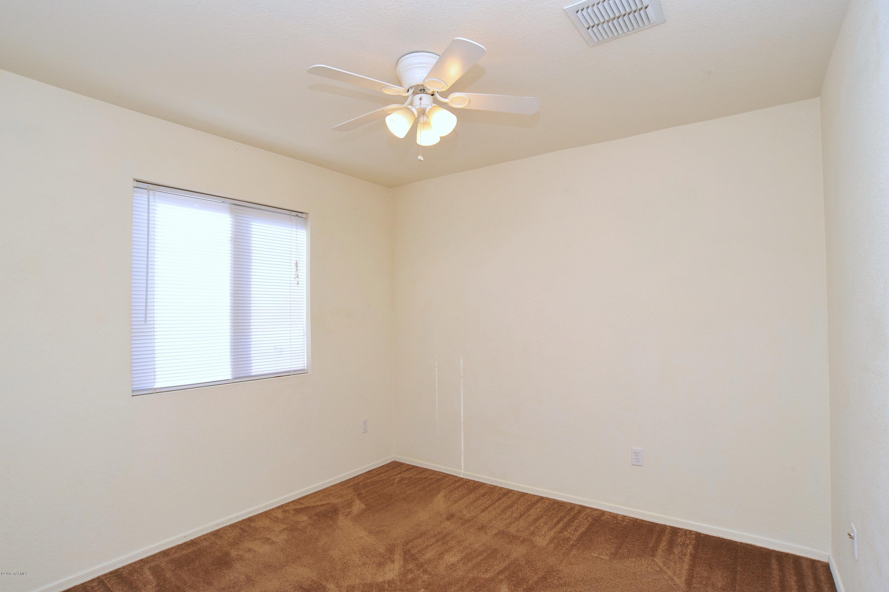 6643 W Quailwood Way