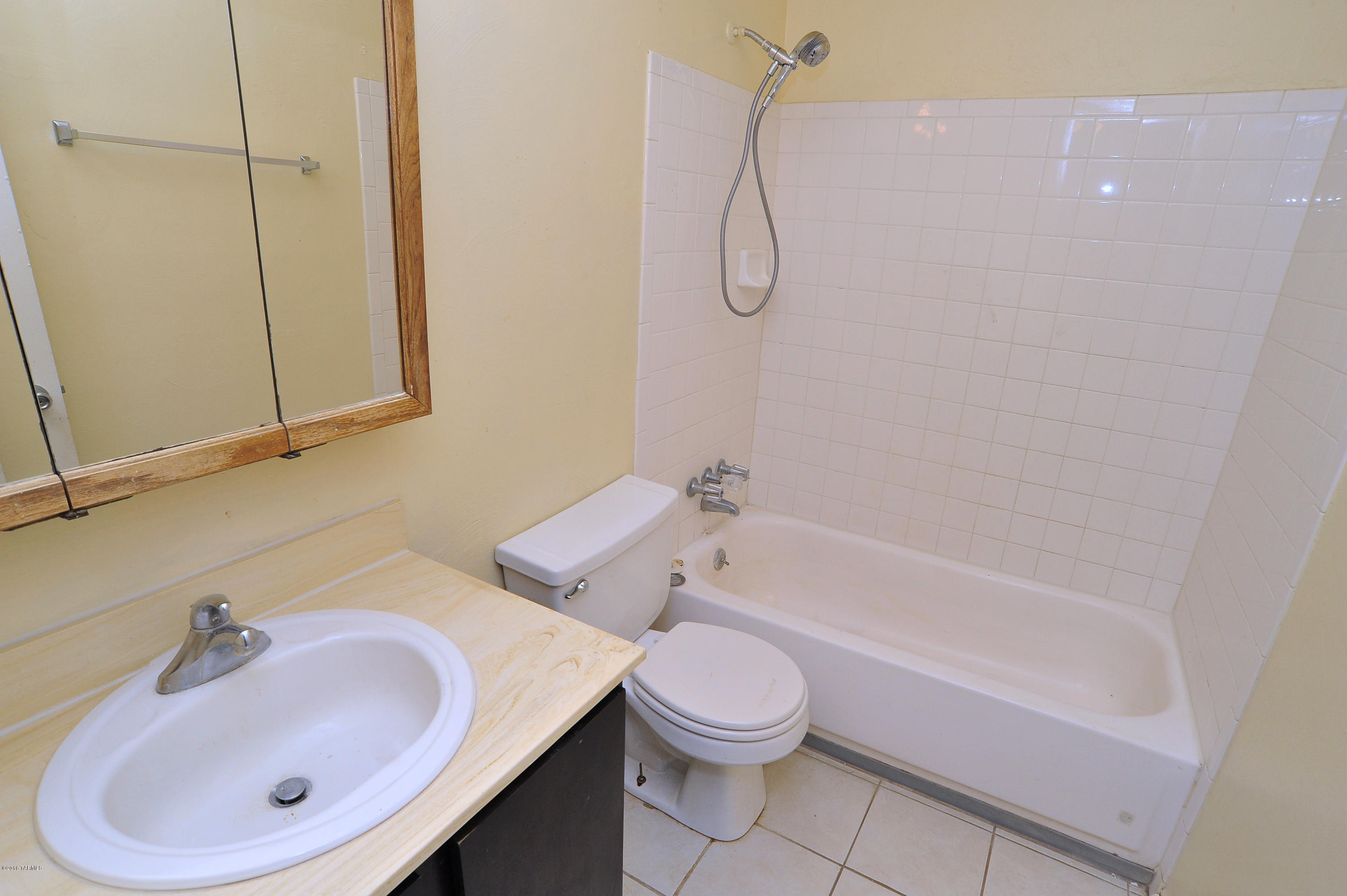 3509 S Prudence Road